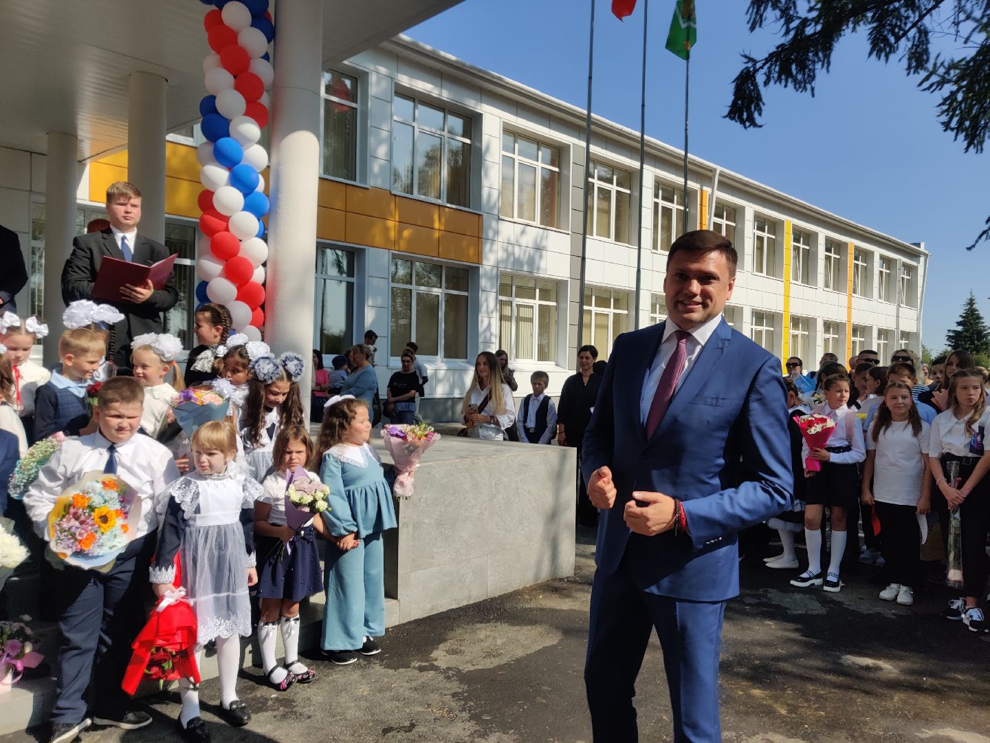 Красноармейск, Пушкинский, день знаний, капремонт школы