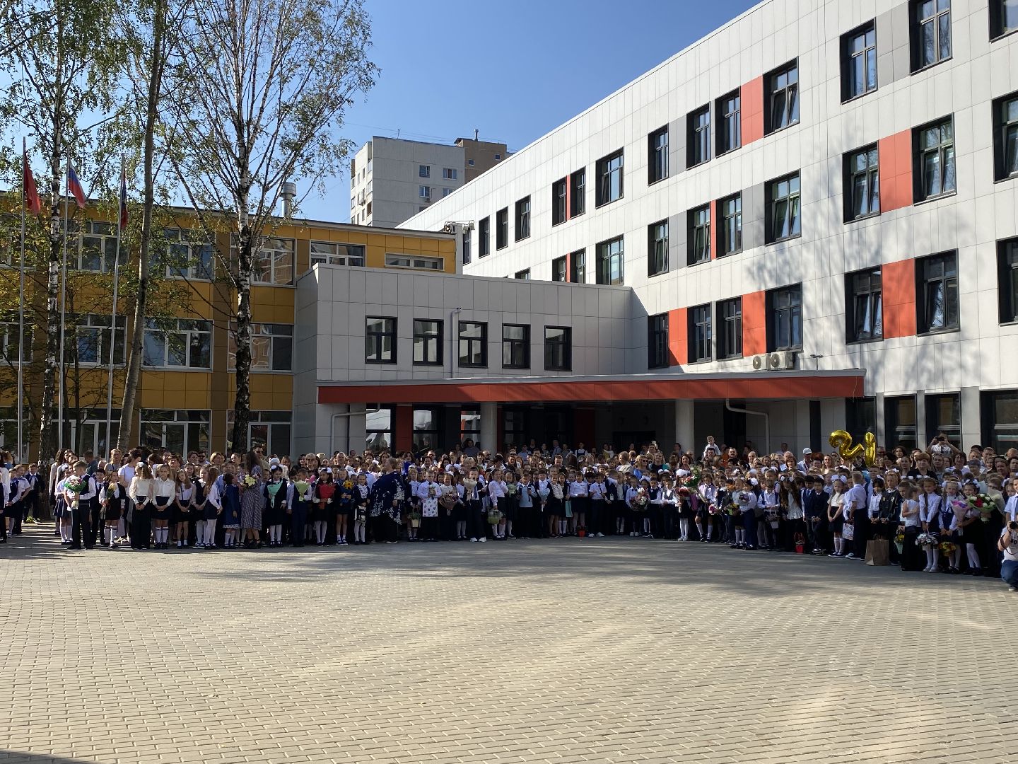 Балашиха, день знаний, большая школа, первый класс, микрорайон Кучино