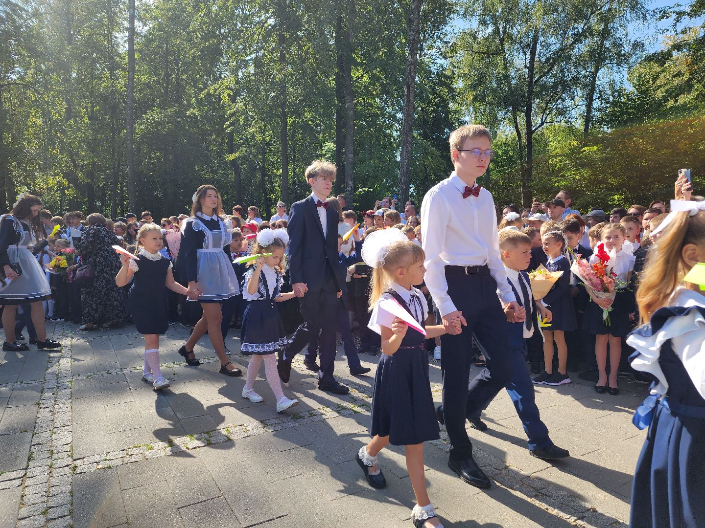 лицей, воскресенск, школьники, день знаний,