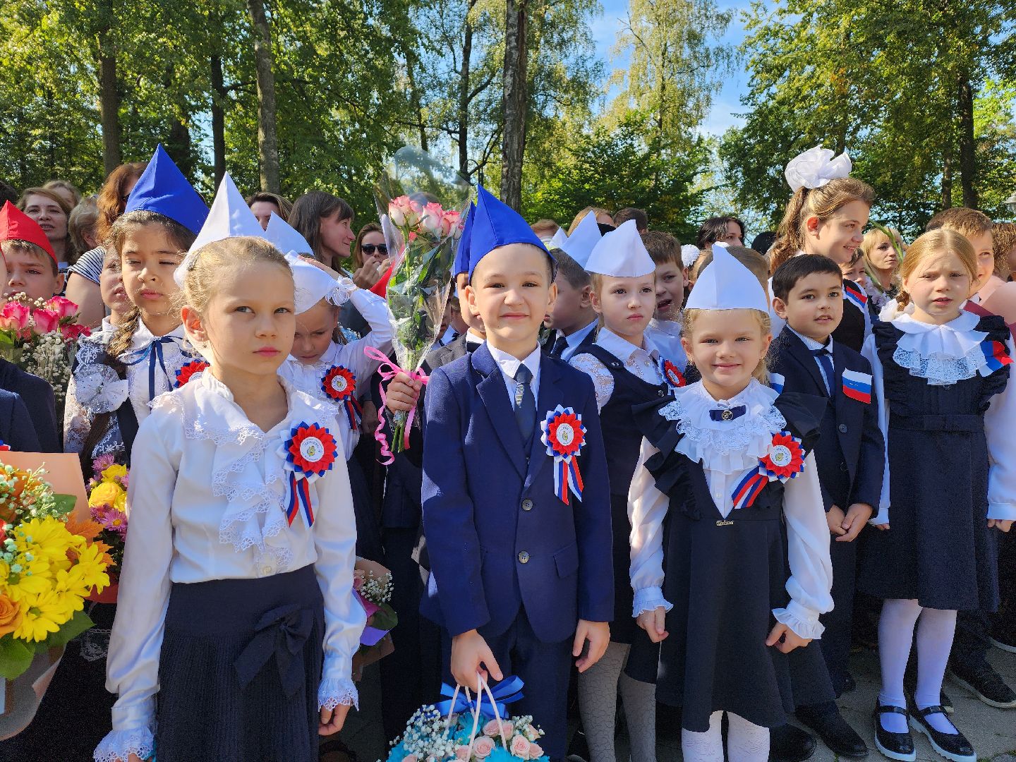 лицей, воскресенск, школьники, день знаний,