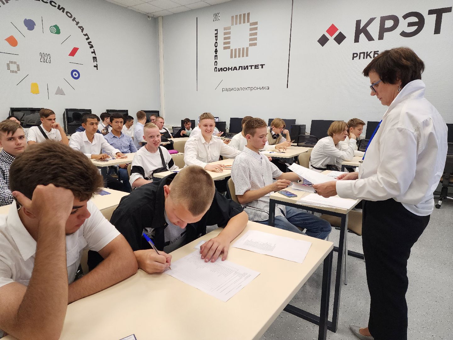 Раменское, образование, 600 первокурсников приступили к занятиям в колледже в новом учебном году