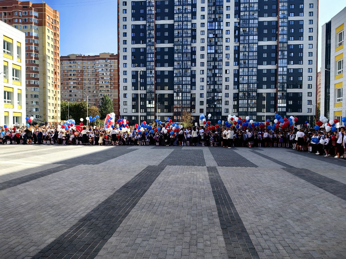 Первый класс, День Знаний, парта, событие, первый звонок