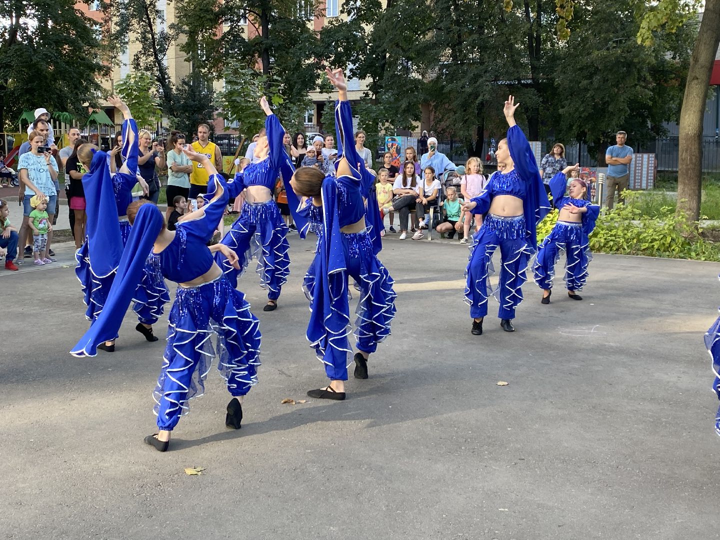 Балашиха, микрорайон Кучино, ДК Кучино, День знаний, концерн