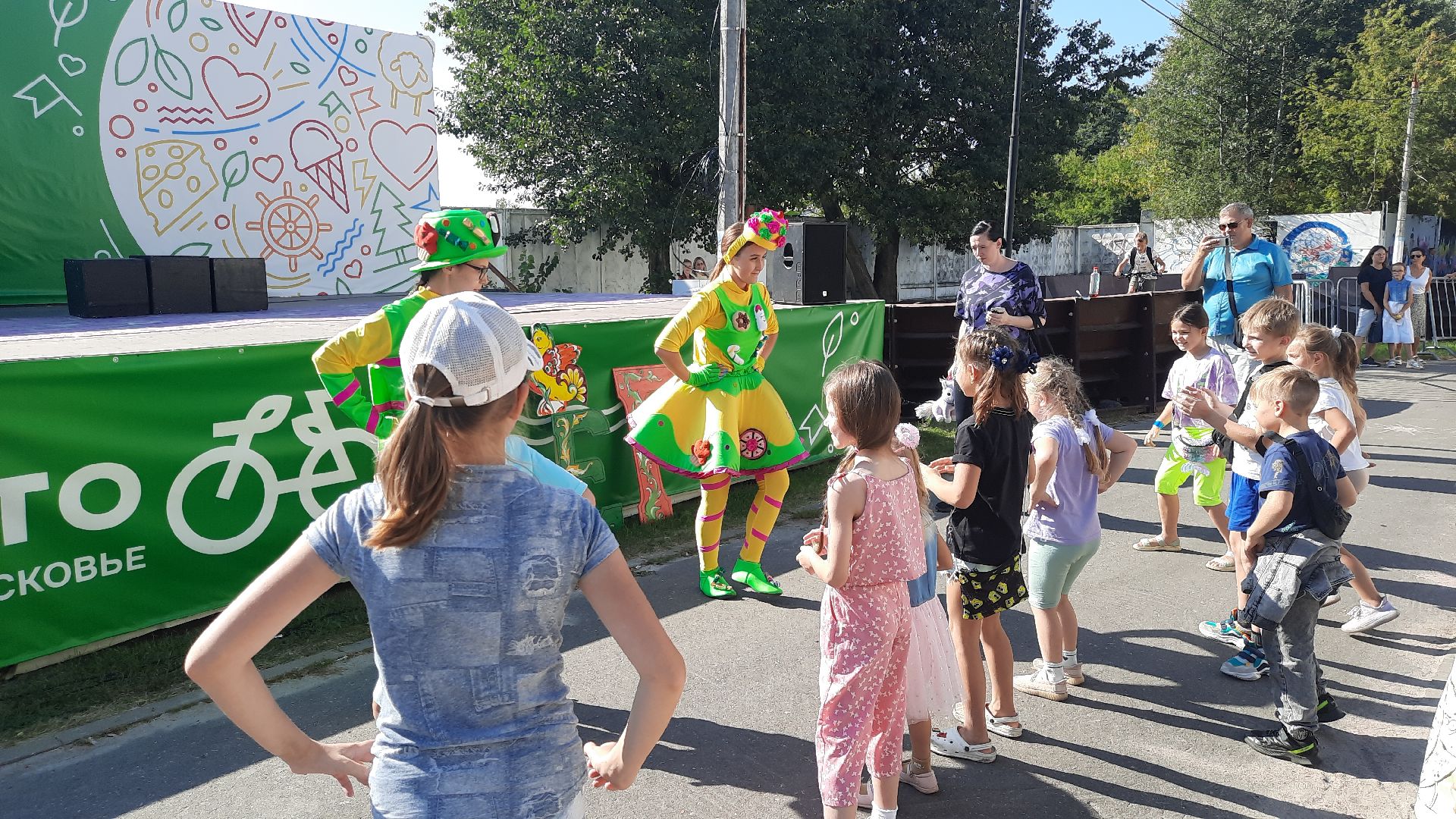 Шатура, парк, 1 сентября, День знаний