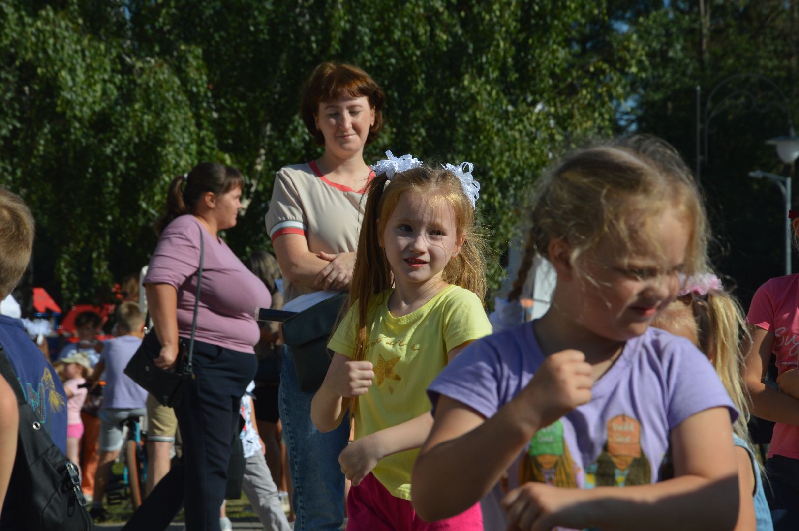 Шатура, парк, 1 сентября, День знаний