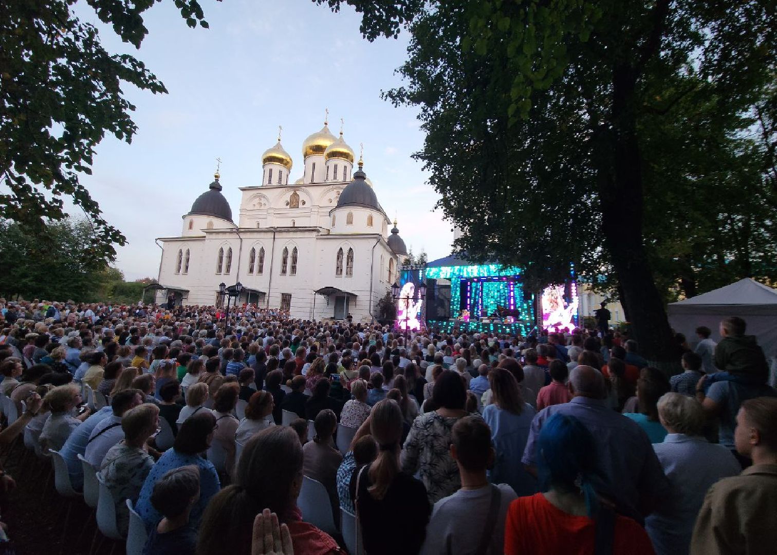 Дмитров, Историческая площадь, Денис Мацуев