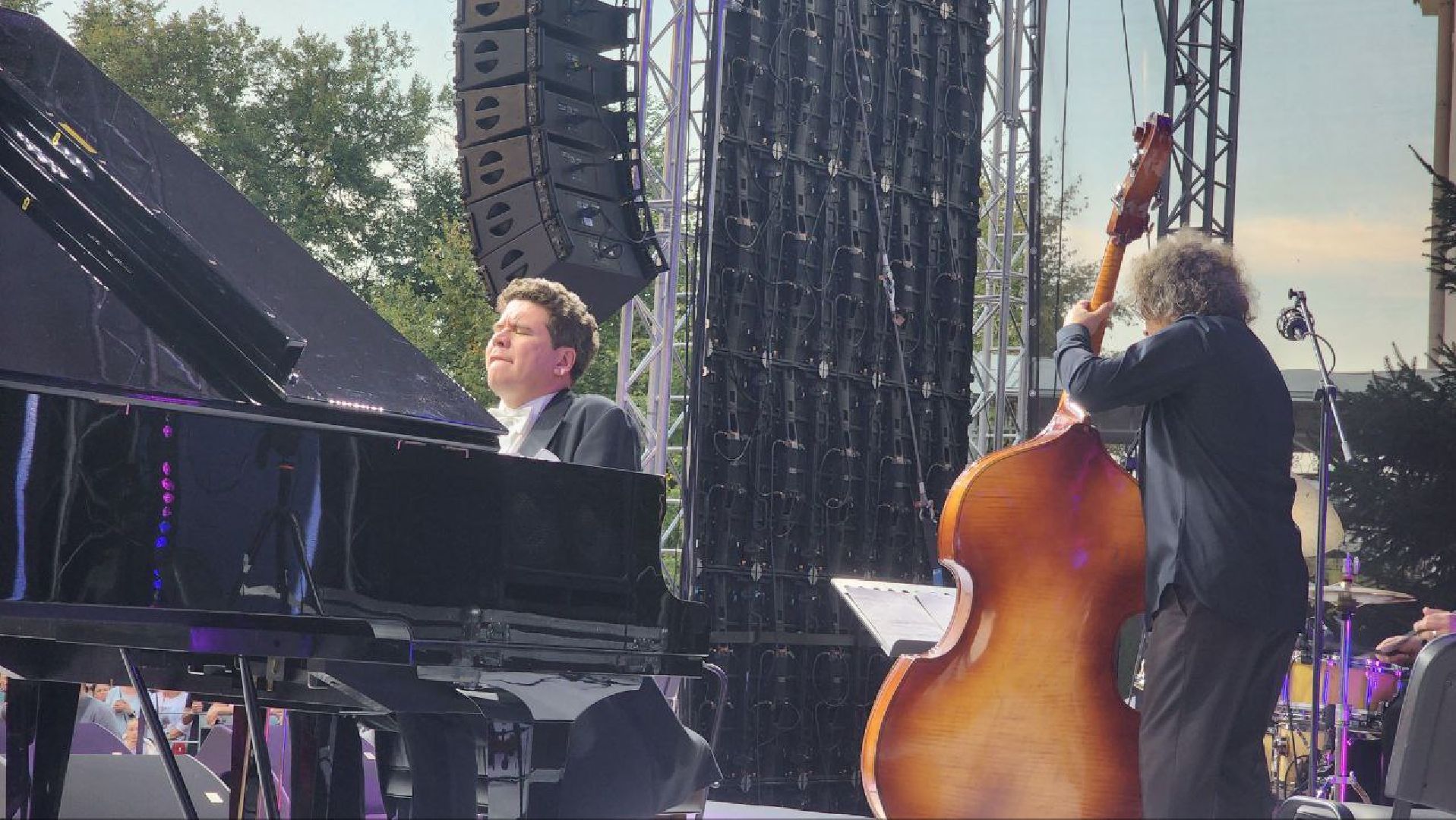 Дмитров, Историческая площадь, Денис Мацуев