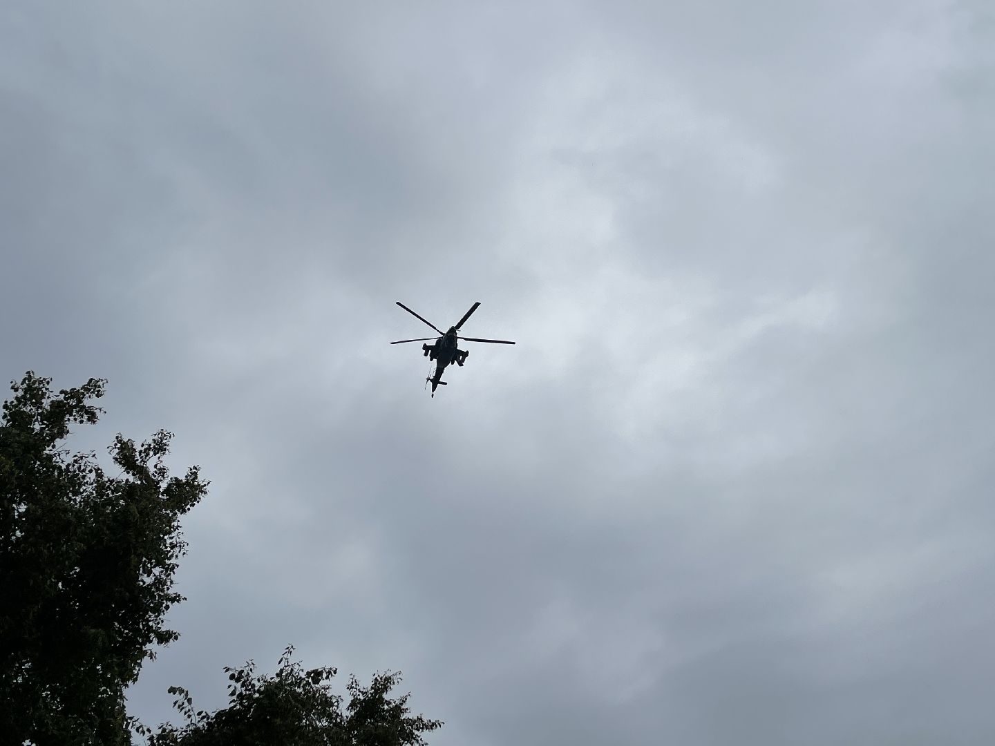 Вертолёты, выступление, праздник, событие