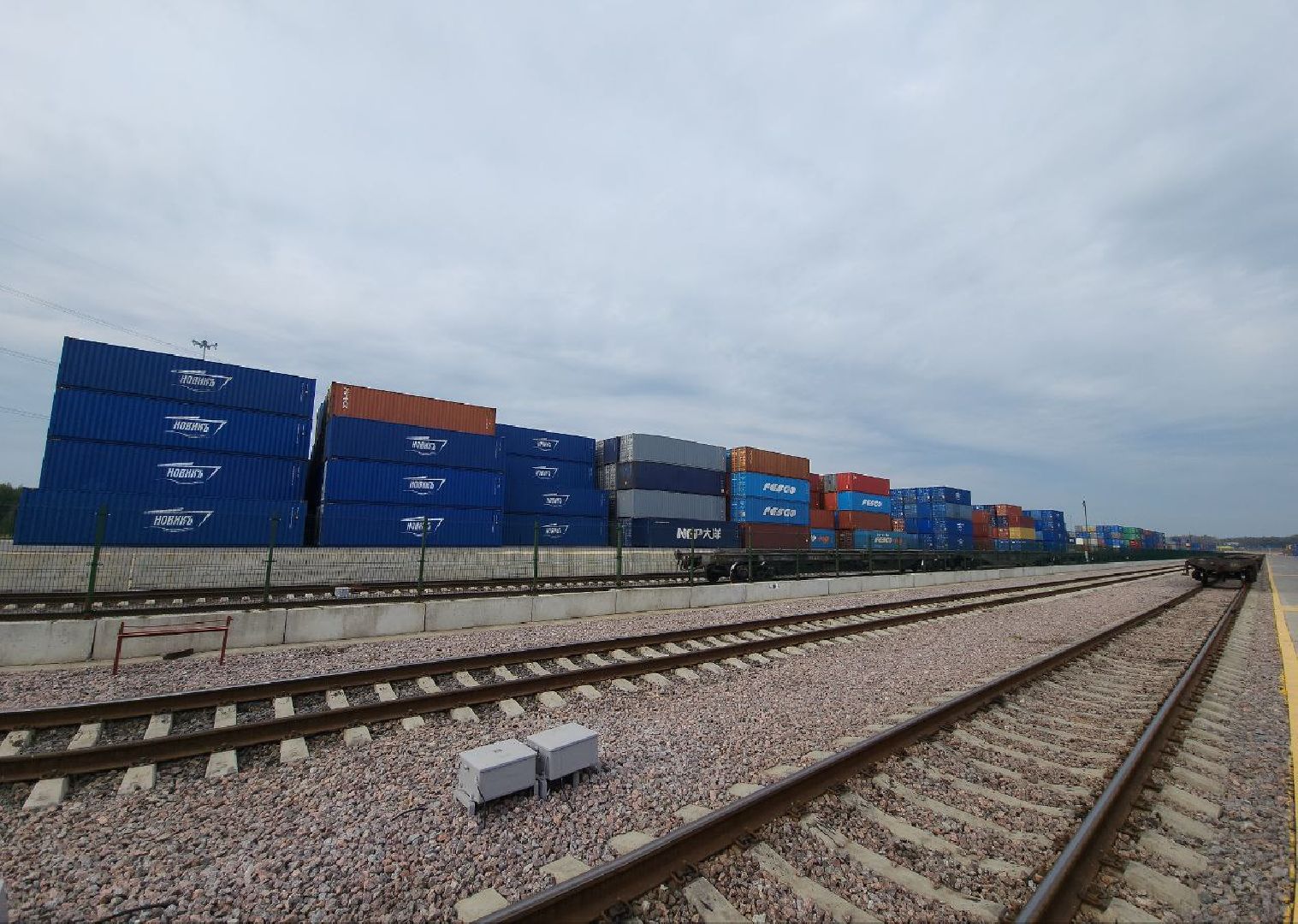 Дмитров, ТЛЦ Белый Раст, Чжаоцин, Китай