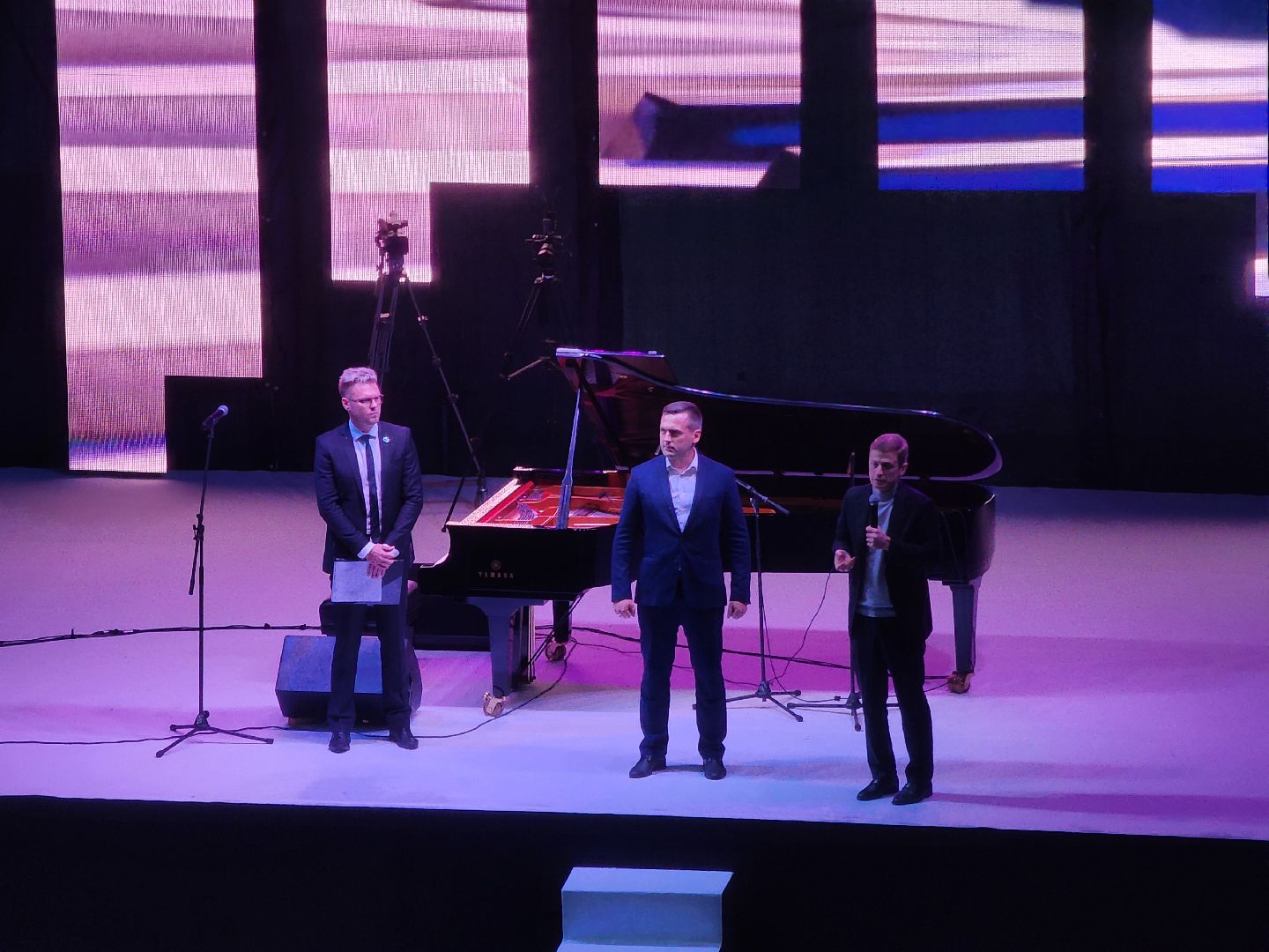 Денис Мацуев, пианист-виртуоз, концерт, водный стадион, Дубна