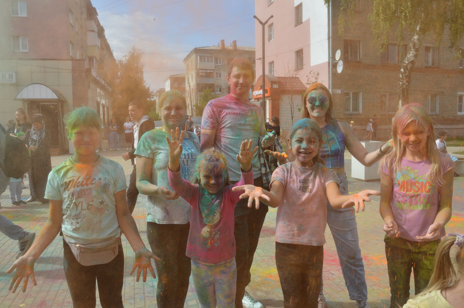 Шатура, краски осени, осень, краски холи, праздник,