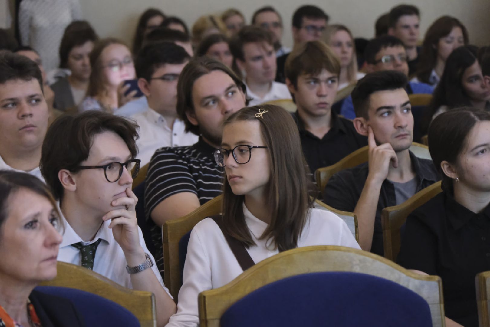 Пущино, образование