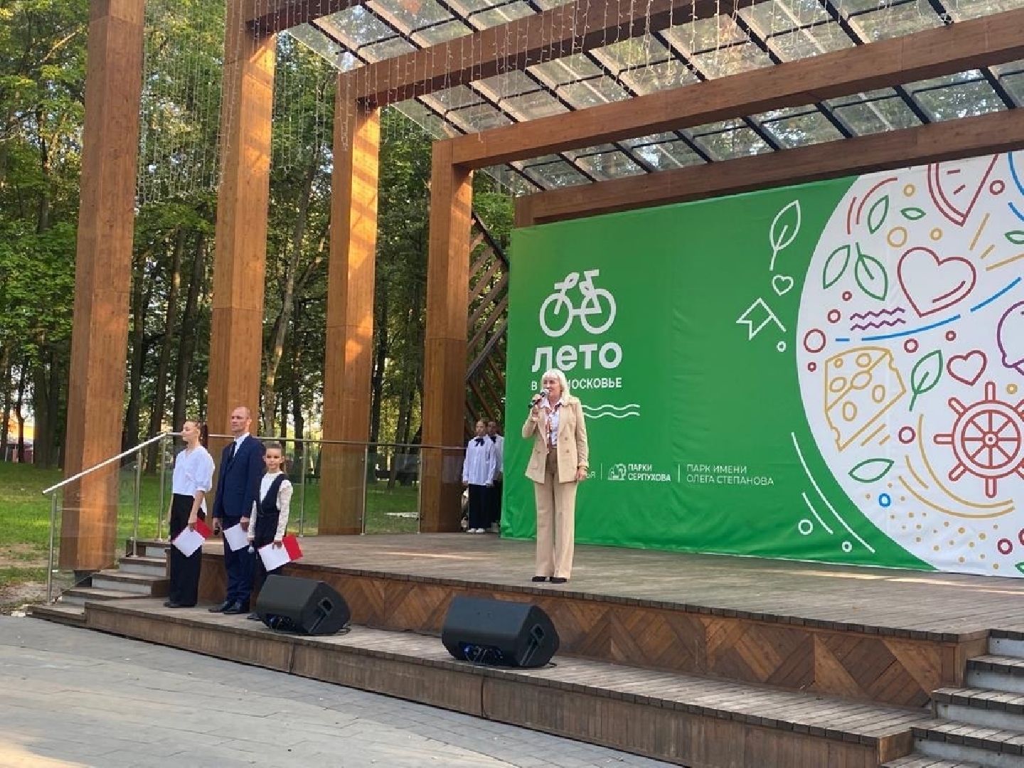 Серпухов, Подмосковье, трудовые бригады, ЛТО, подростки, Единая Россия