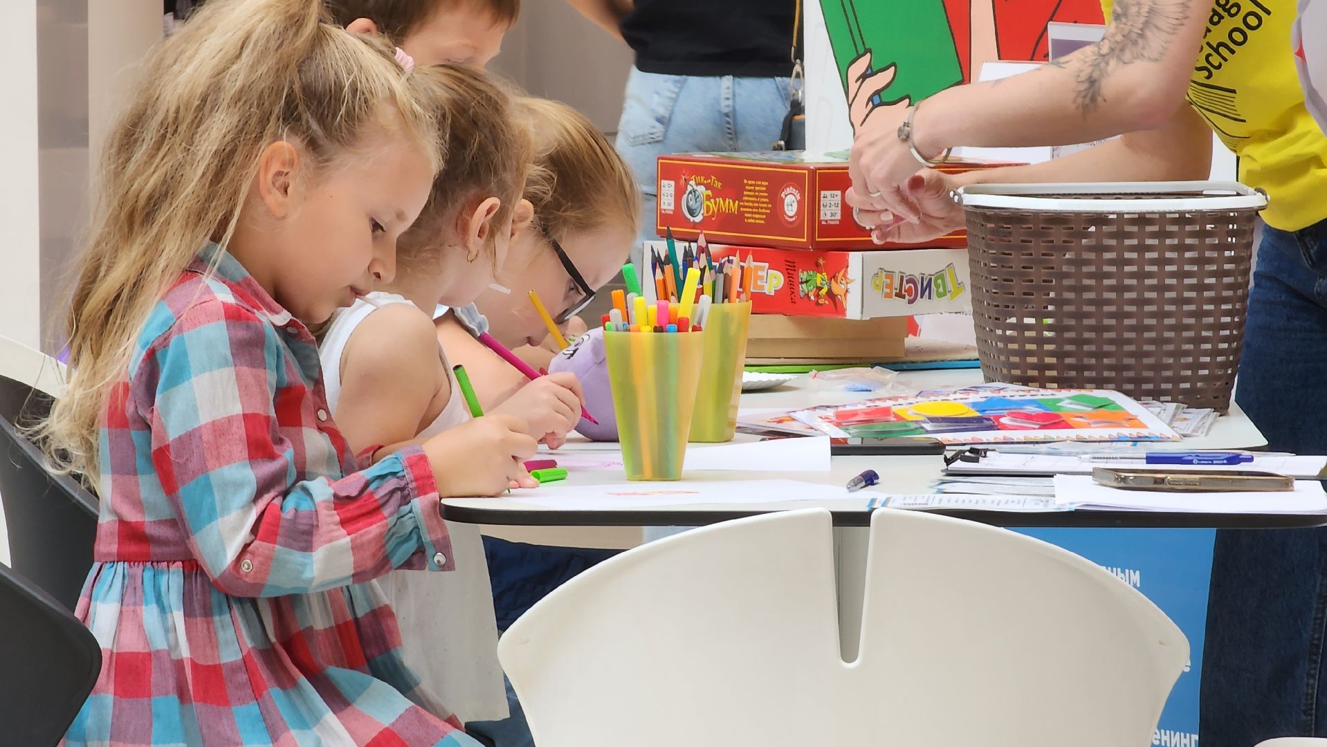 Пушкино, городской округ Пушкинский, ТЦ Акварель, дети, праздник, благотворительность