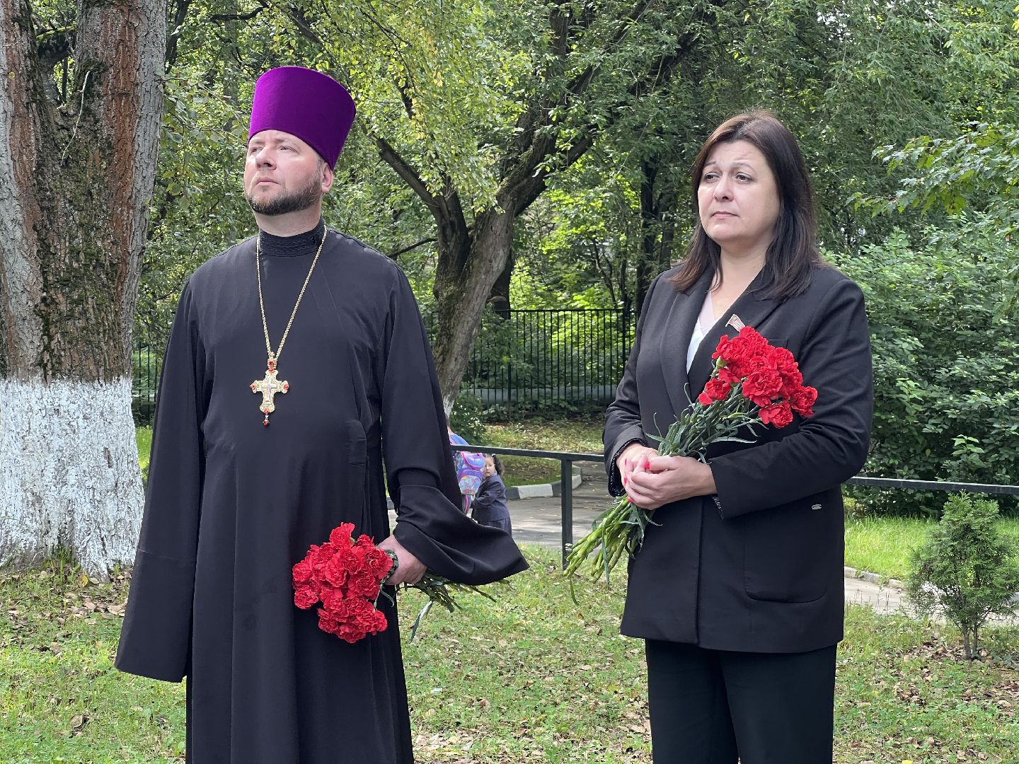 Химки, День памяти жертв беслана, монумент, терроризм, школа