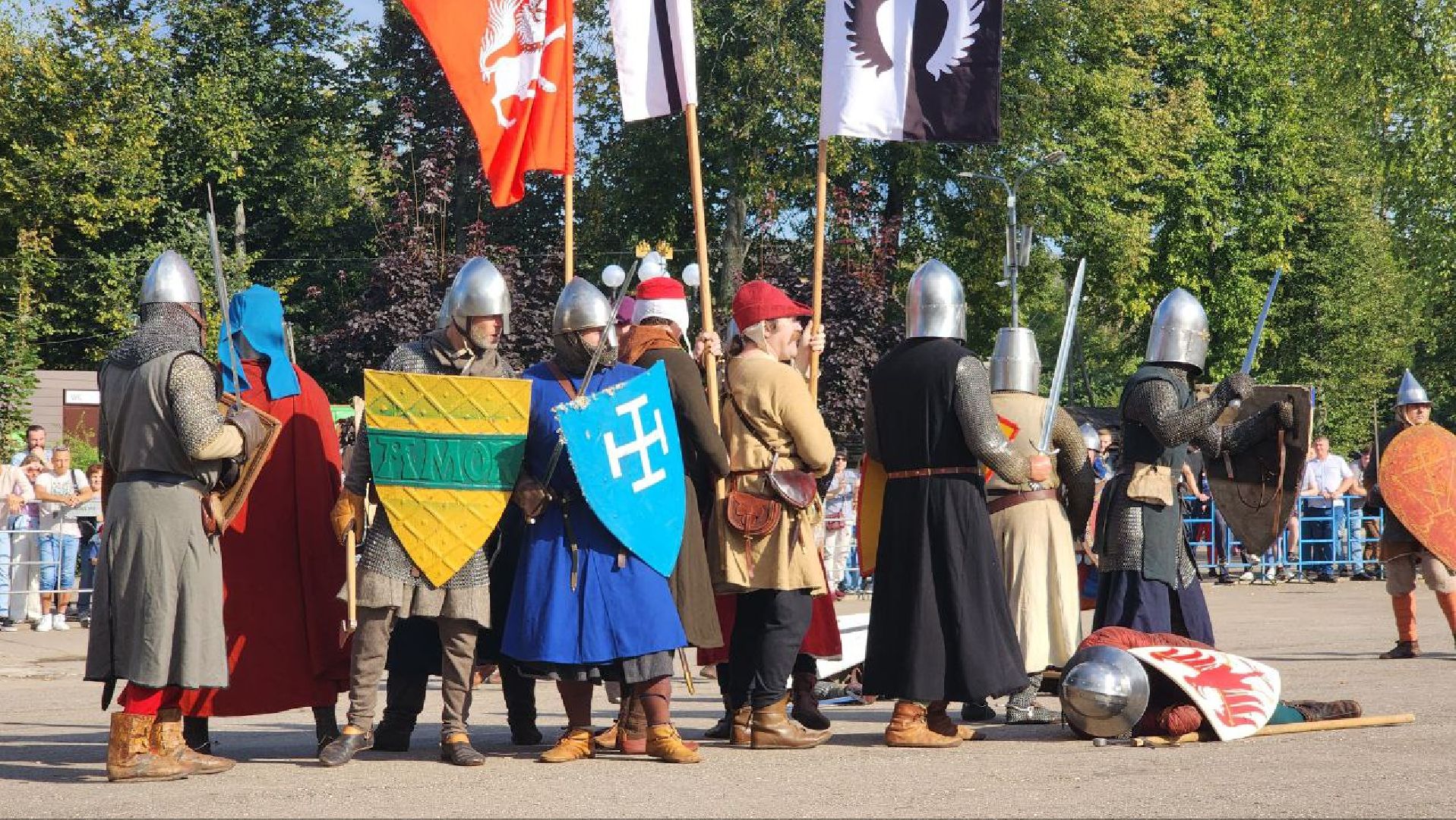 Дмитров, Яхрома, Клим Жуков