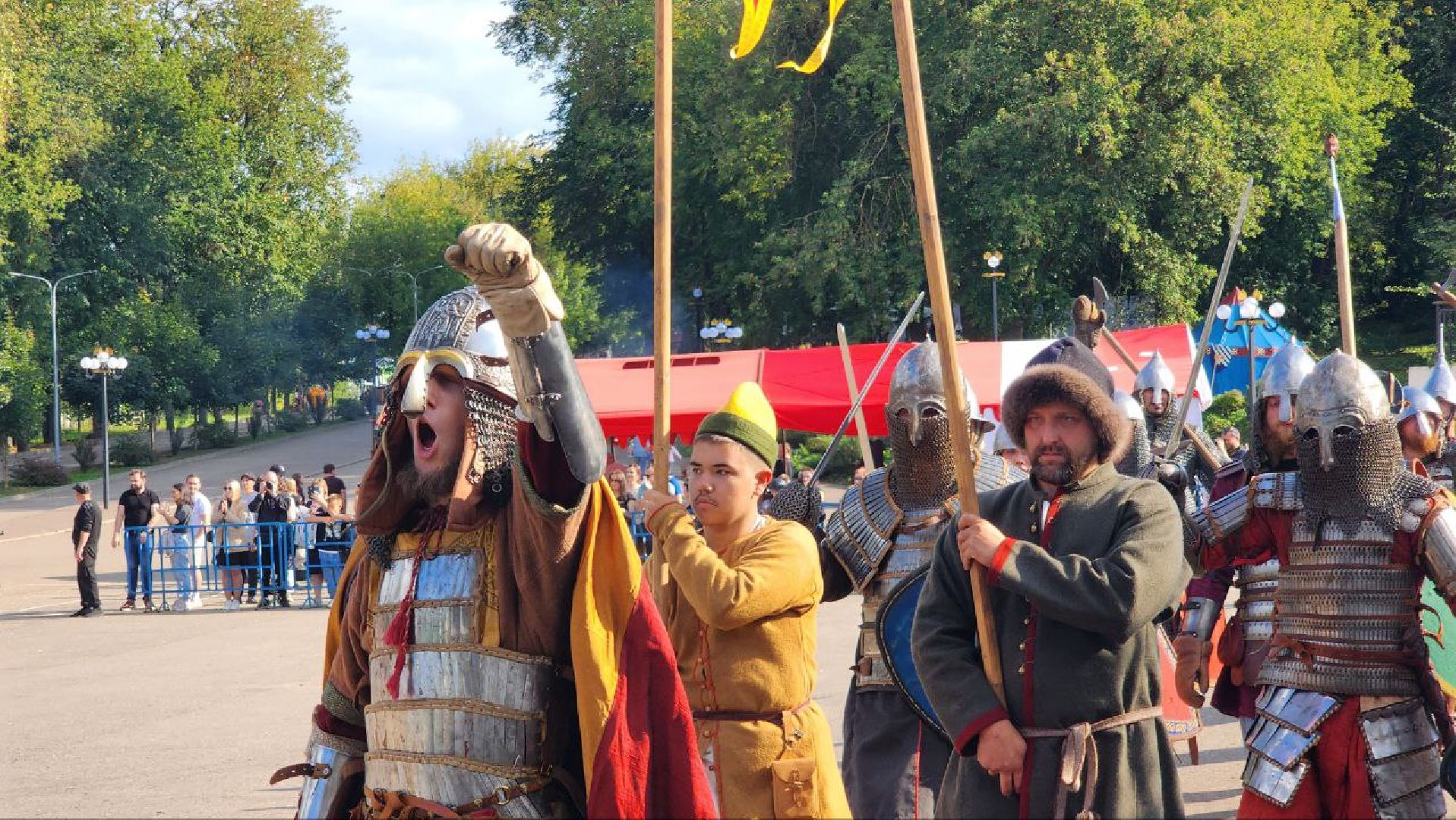 Дмитров, Яхрома, Клим Жуков