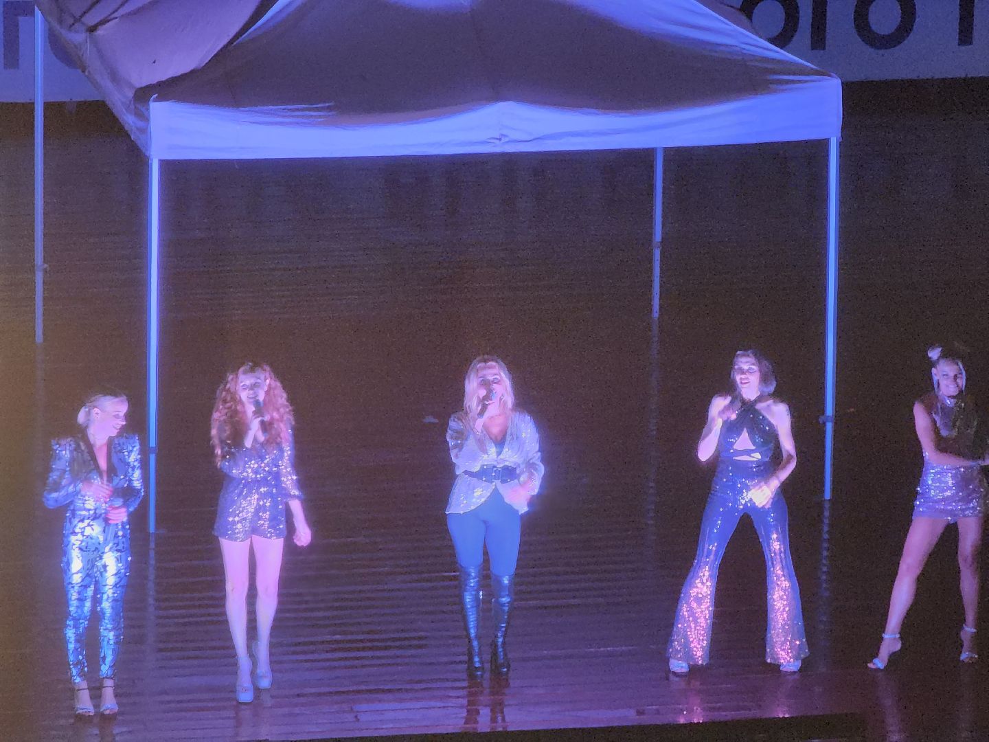 Долгопрудный, Блестящие, IOWA