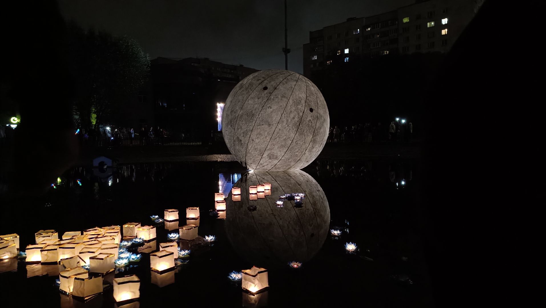 Лобня, фонарик, фестиваль