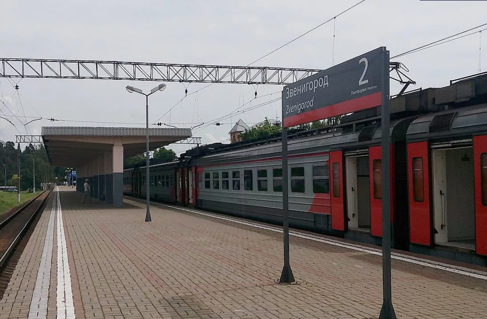 Звенигород, пригородные поезда, льгота для школьников и студентов