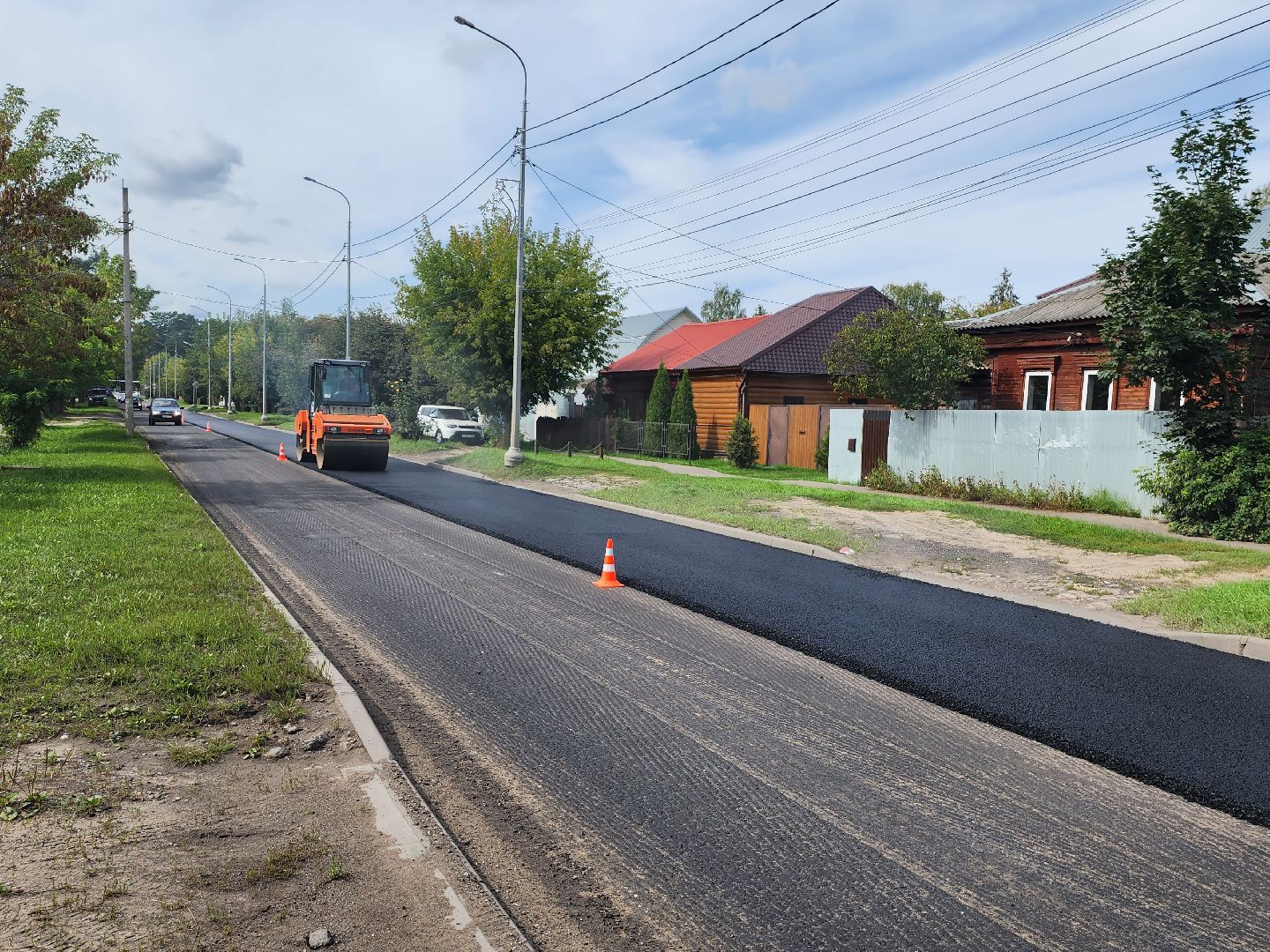 серпухов, улица ленинского комсомола, дорожные работы, укладка асфальта, дороги,