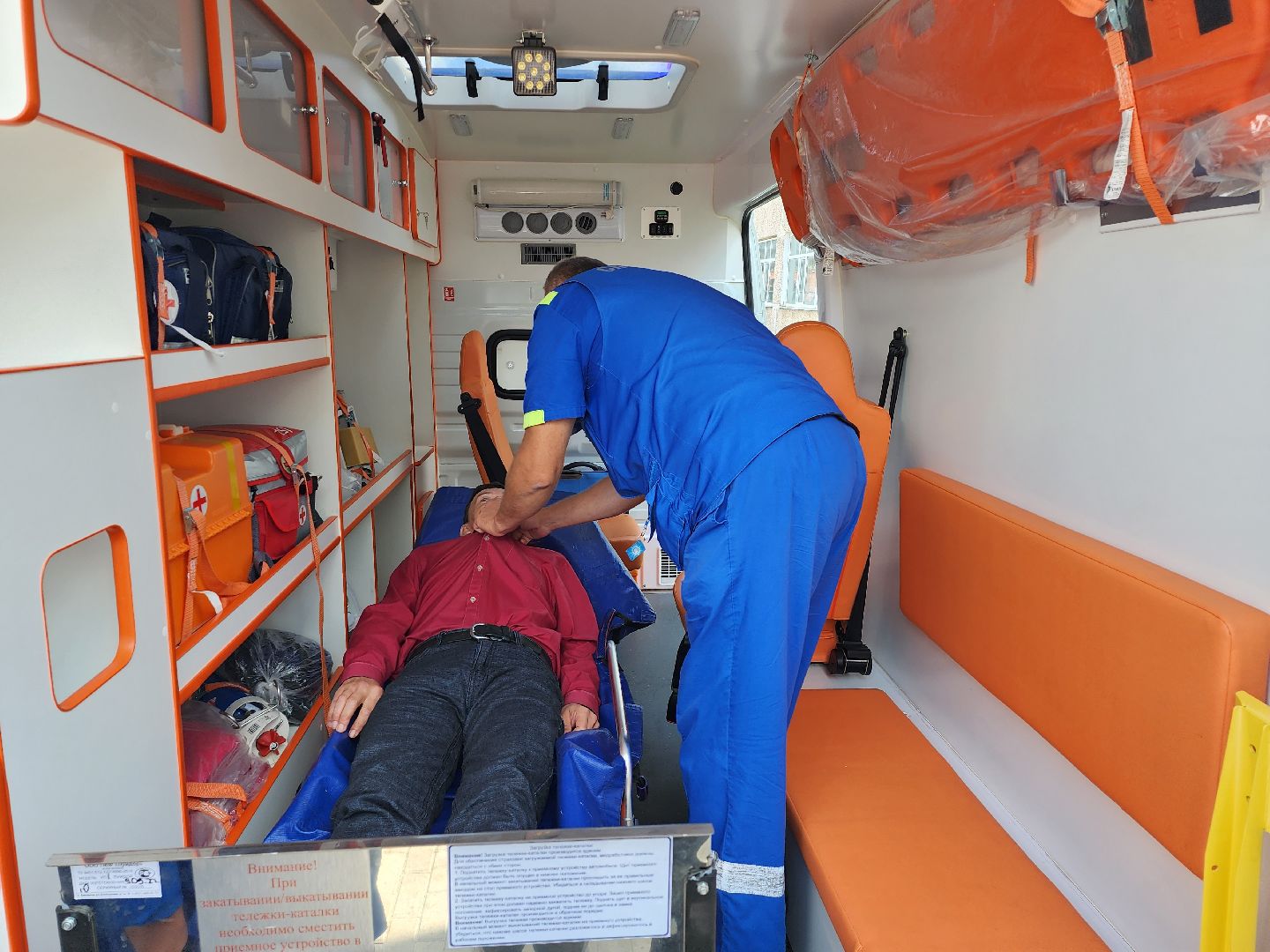 Серпухов, Подмосковье, эвакуация, дети, школа, спасатели, пожарные