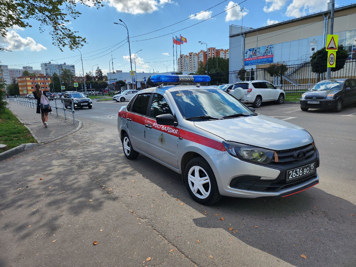 Серпухов, Подмосковье, эвакуация, дети, школа, спасатели, пожарные