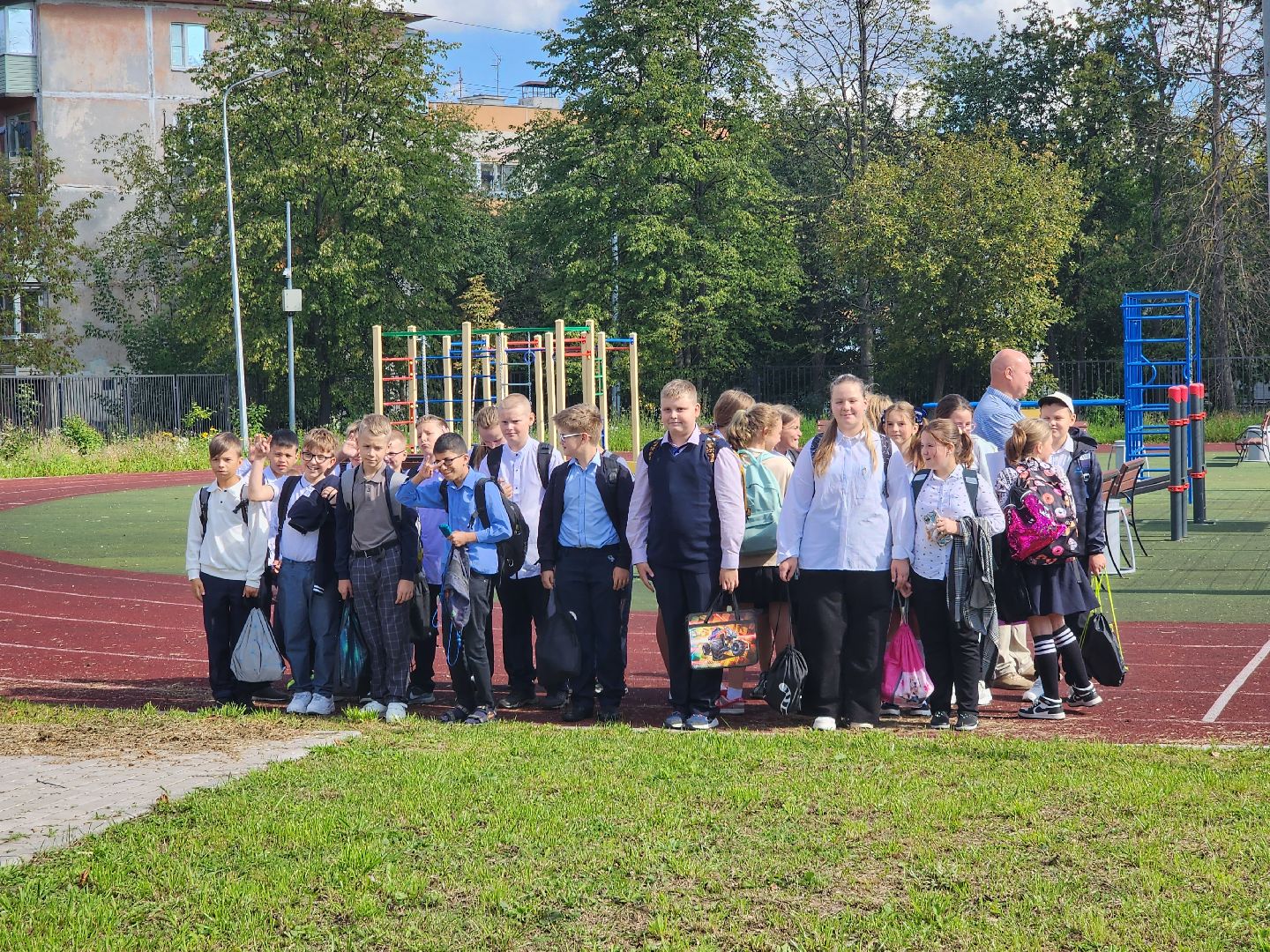 Серпухов, Подмосковье, эвакуация, дети, школа, спасатели, пожарные