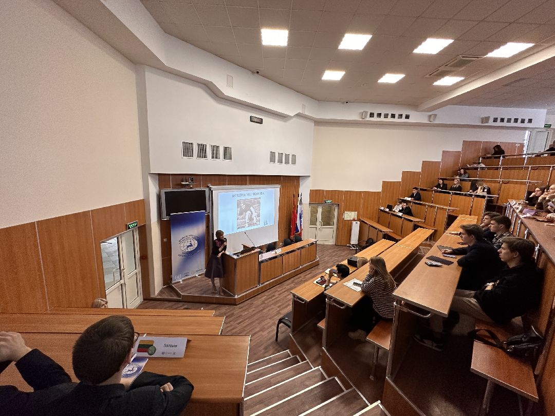 Одинцово, Образование, МГИМО, Модель ООН, Мишонова