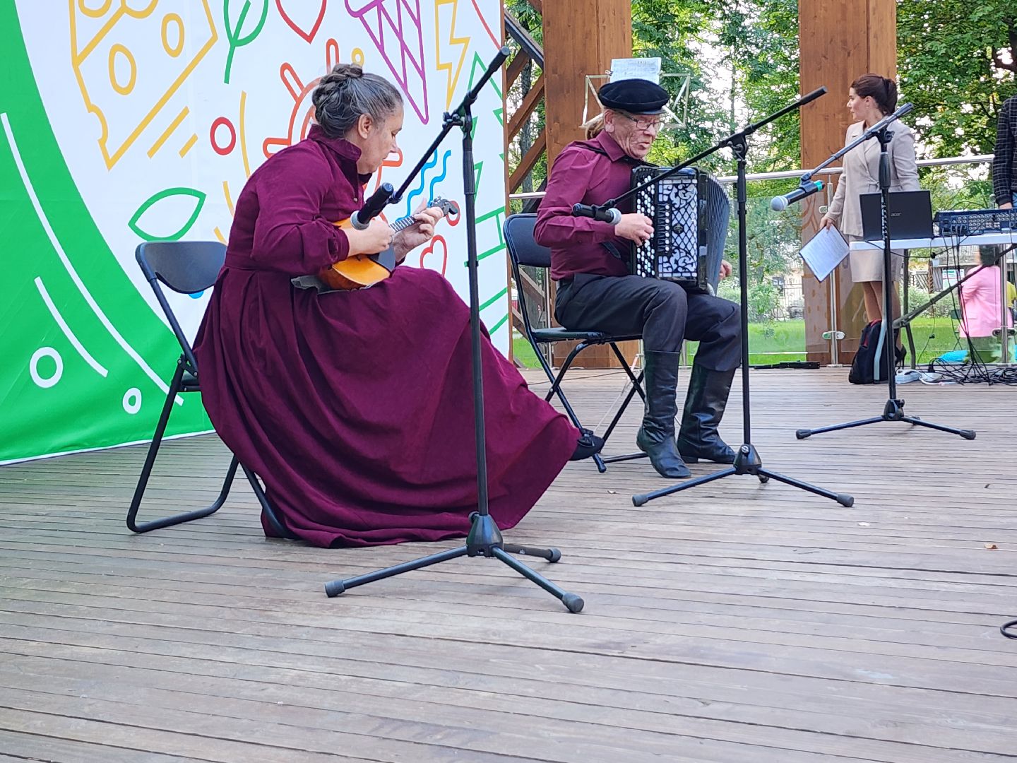 серпухов, активное долголетие, фестиваль, серебряные виртуозы, парк олега степанова,