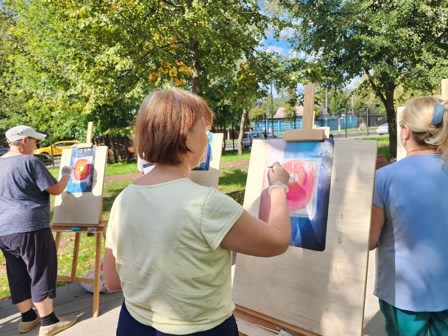 серпухов, долголеты, активное долголетие, парк олега степанова, интуитивное рисование,