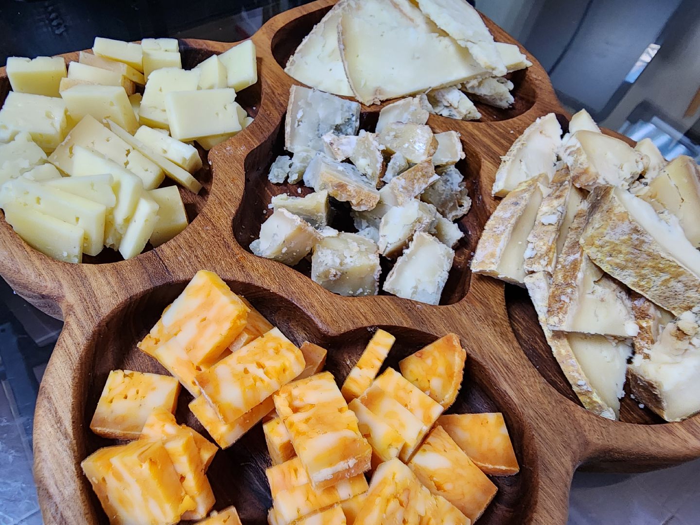 Подольск, экономика, сыры премиум-класса, натуральный продукт, семейный бизнес