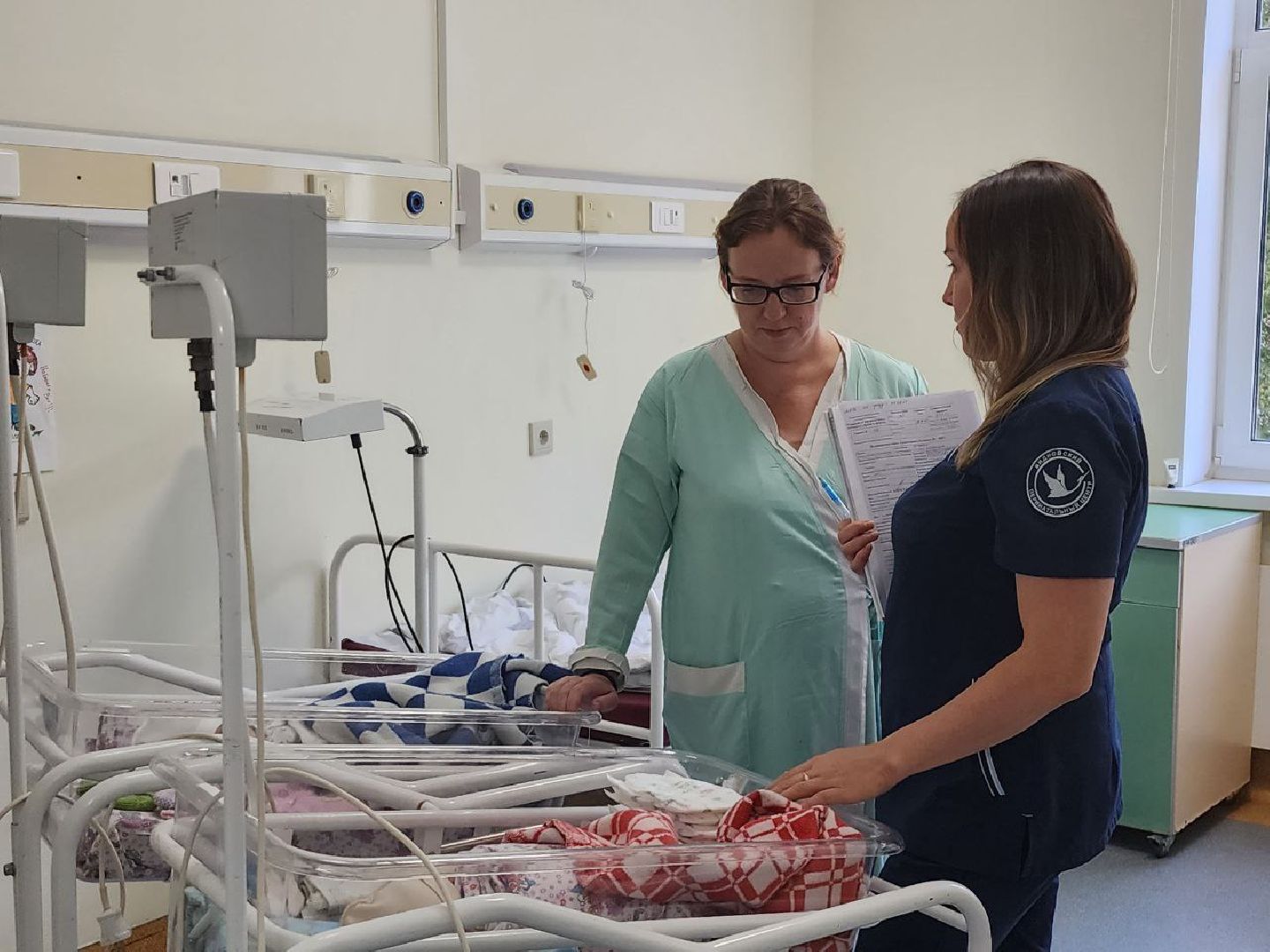 дети; двойня; рождение; многодетная семья; сюрприз