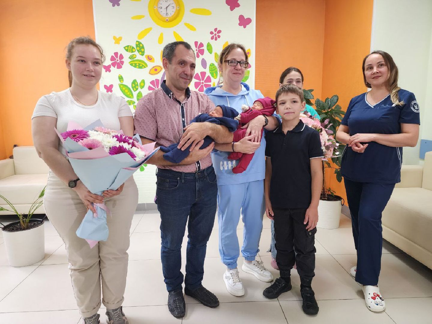 дети; двойня; рождение; многодетная семья; сюрприз