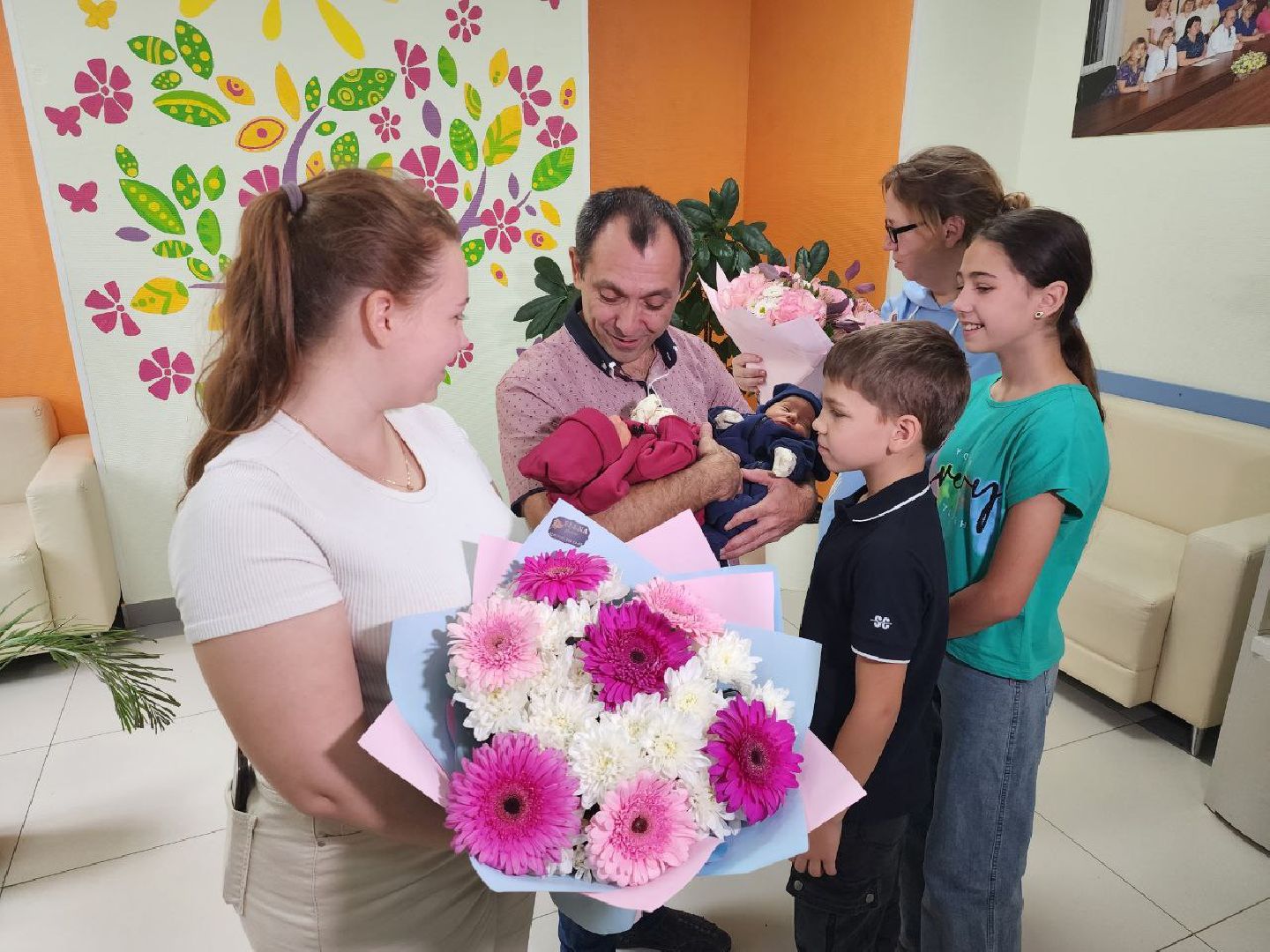 дети; двойня; рождение; многодетная семья; сюрприз