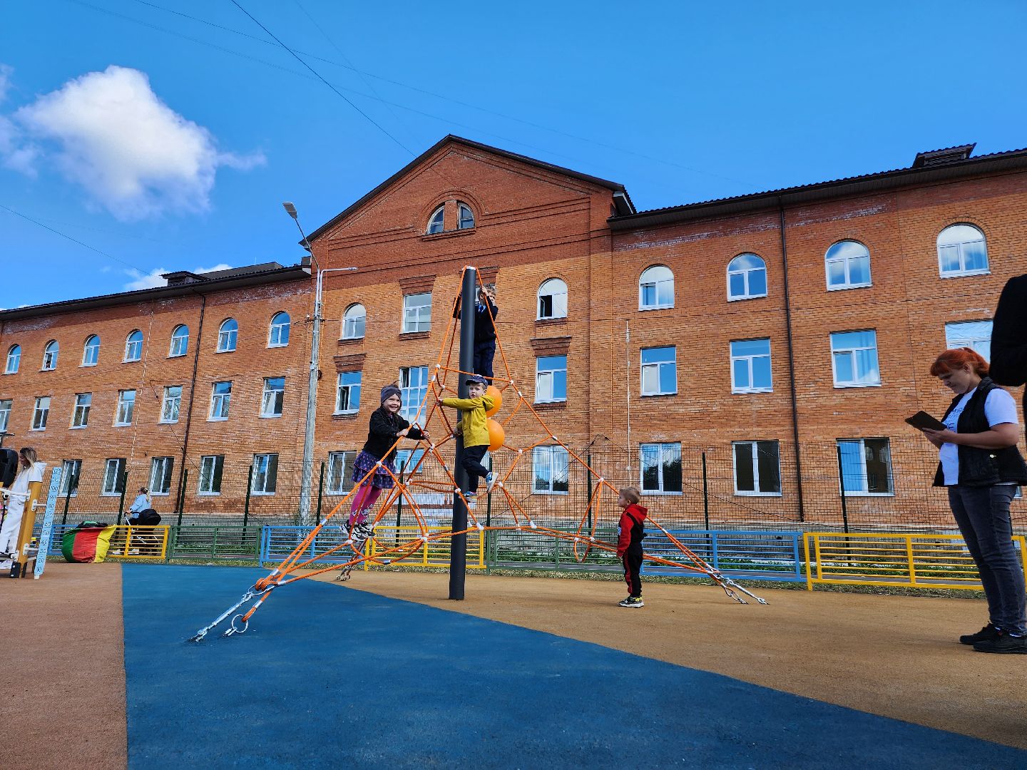 Егорьевск, детская игровая площадка, губернатор, детская игровая площадка губернатора, губернаторская площадка,