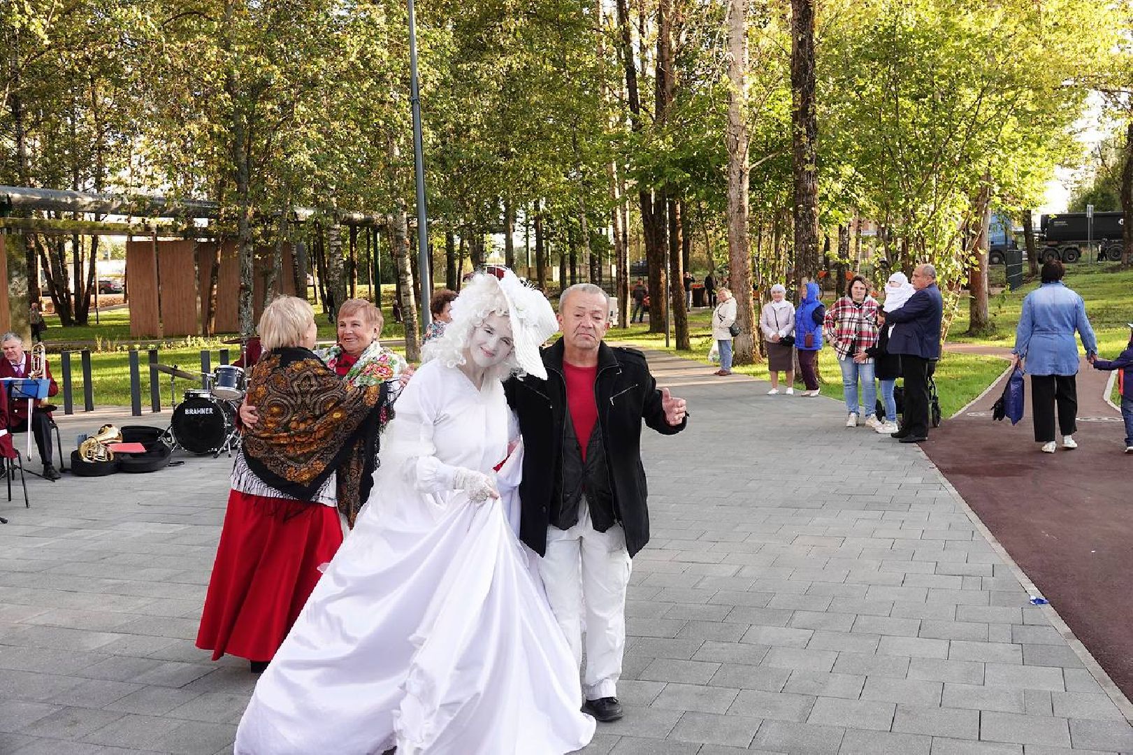 Сергиево-Посадский городской округ, Краснозаводск, Парк Победы, Благоустройство, Жители