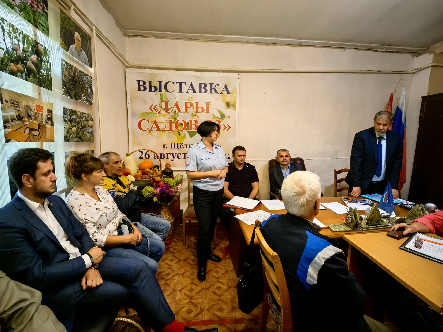 Мотоцикл, подростки, листовки, СНТ