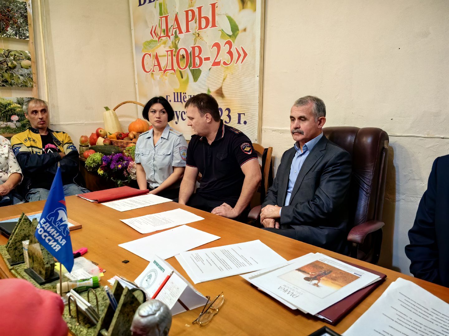 Мотоцикл, подростки, листовки, СНТ