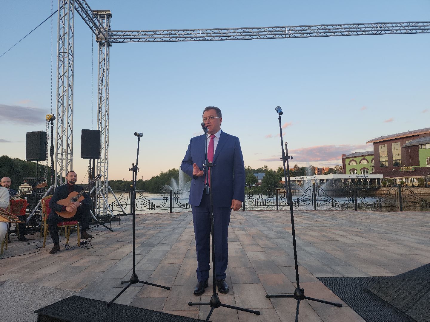 Памятник, Арсений Морозов, меценат, Ногинск, Богородский городской округ
