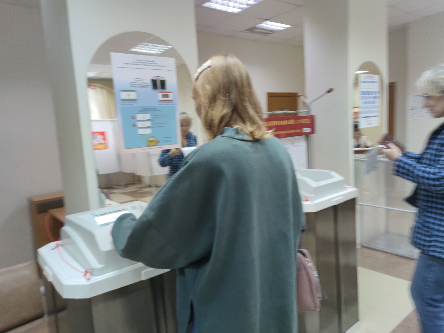 выборы 2023, выборы губернатора, Дубна, избирательный участок