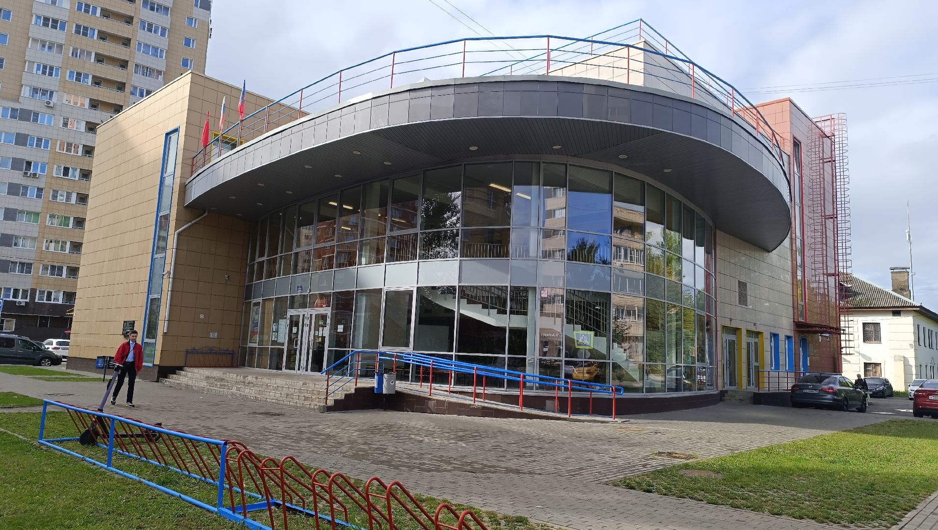 Лобня, выборы, общество