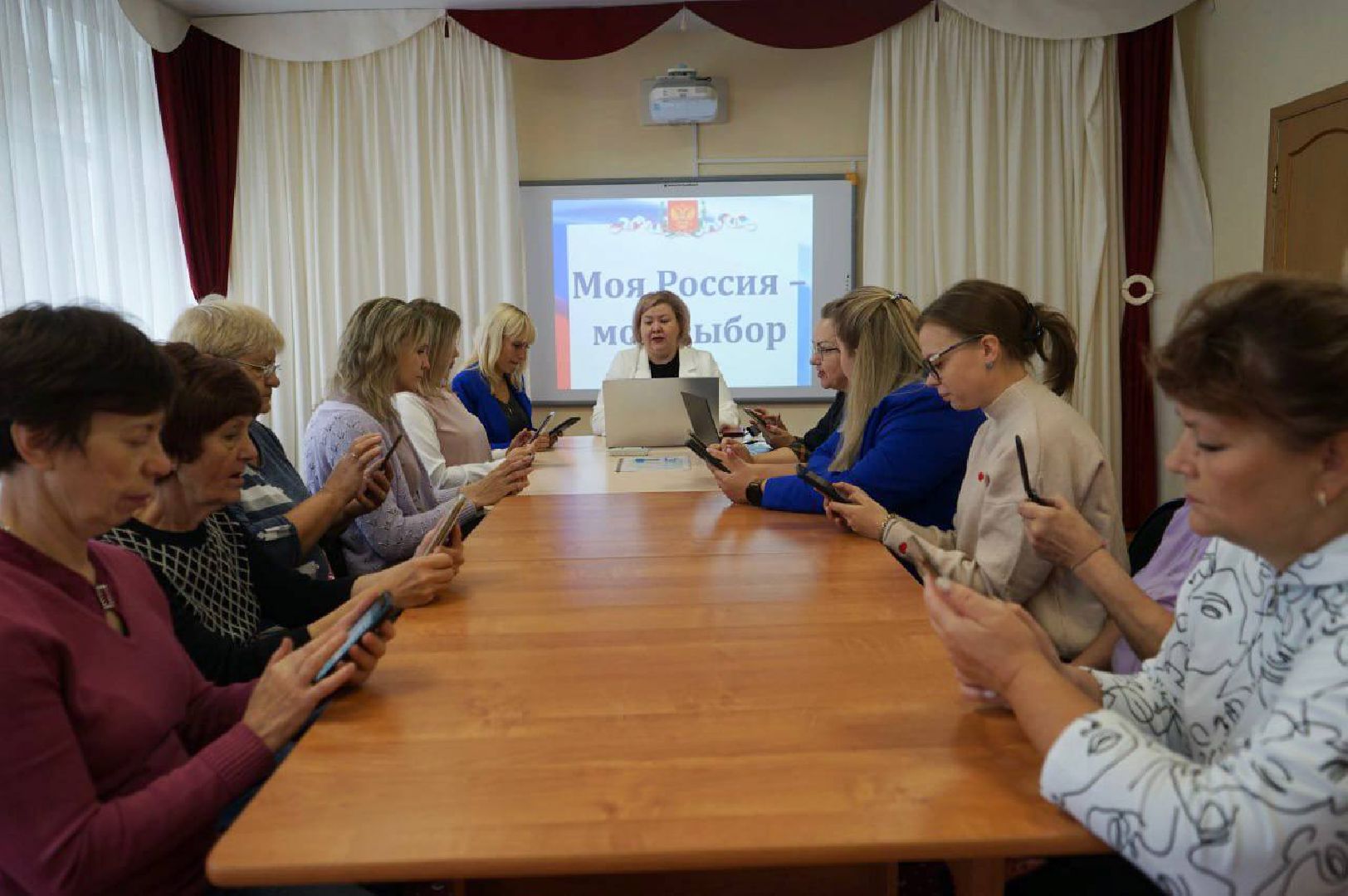 Павловский Посад, городской округ Павловский Посад, люди, выборы, губернатор, Подмосковье, дистанционное голосование, подмосковьевыбирает2023, едг2023,