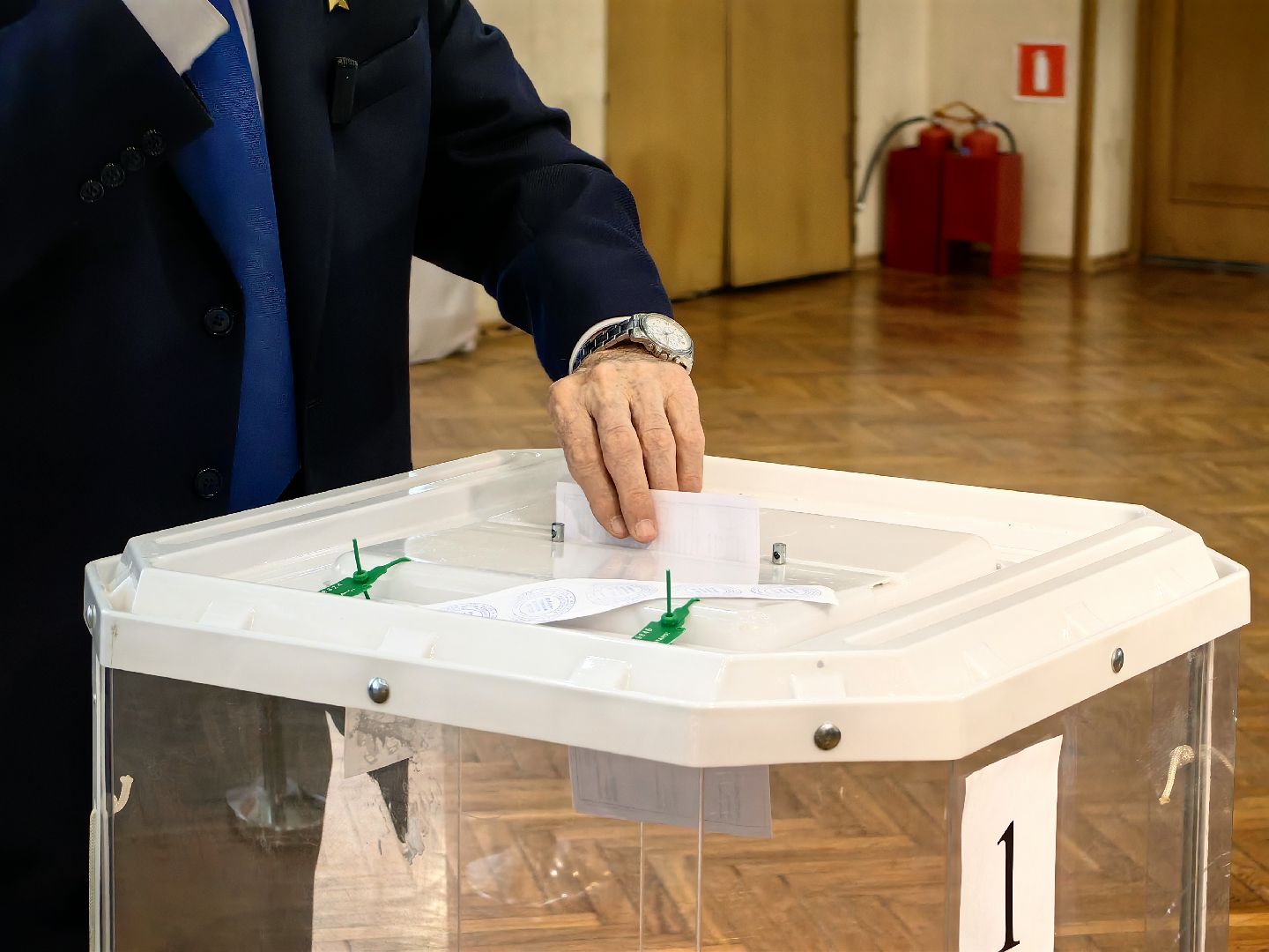 Выборы, лётчик, космос, орбита