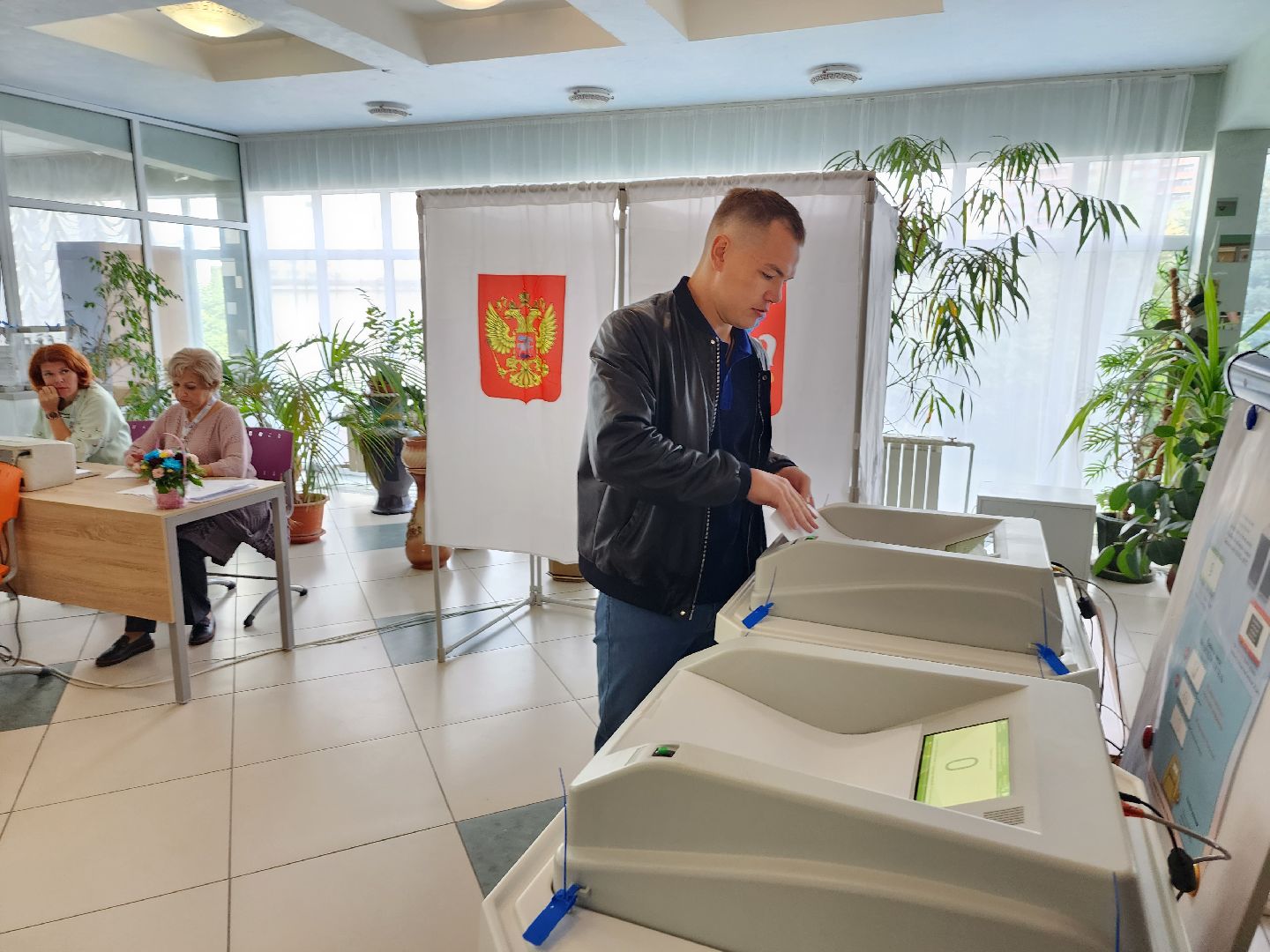 федор чудинов, чемпион мира по боксу, бокс, выборы губернатора московской области, серпухов, губернский колледж, подмосковье выбирает 2023, подмосковьевыбирает 2023, подмосковьевыбирает2023, едг 2023,