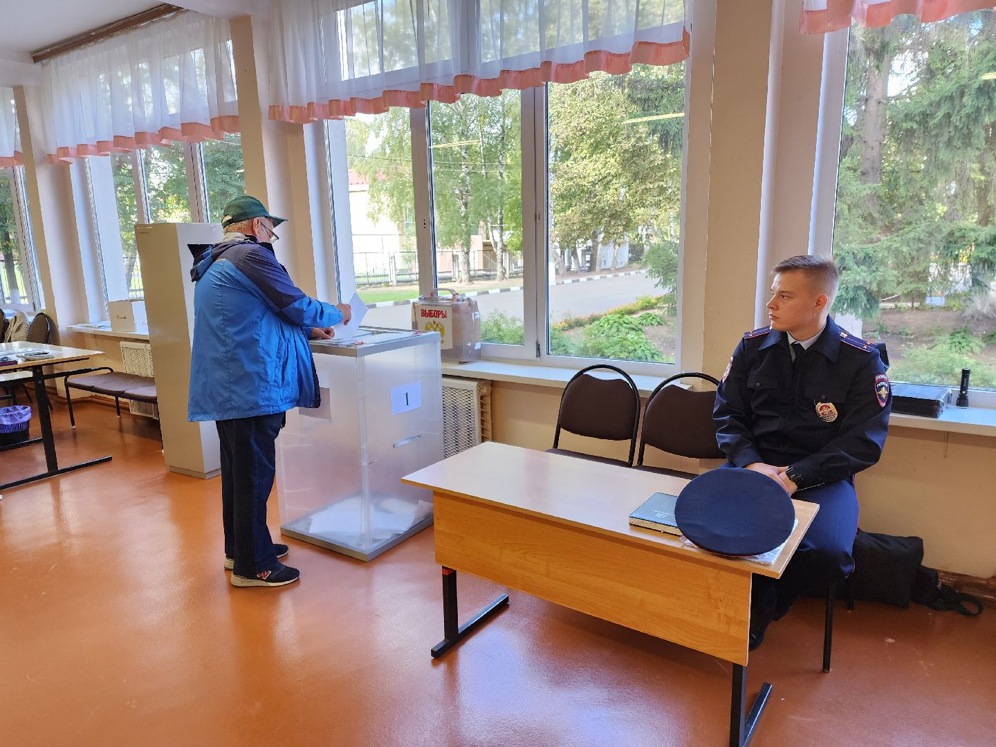 Раменское, выборы, открытие избирательных участков, Раменская средняя школа №1