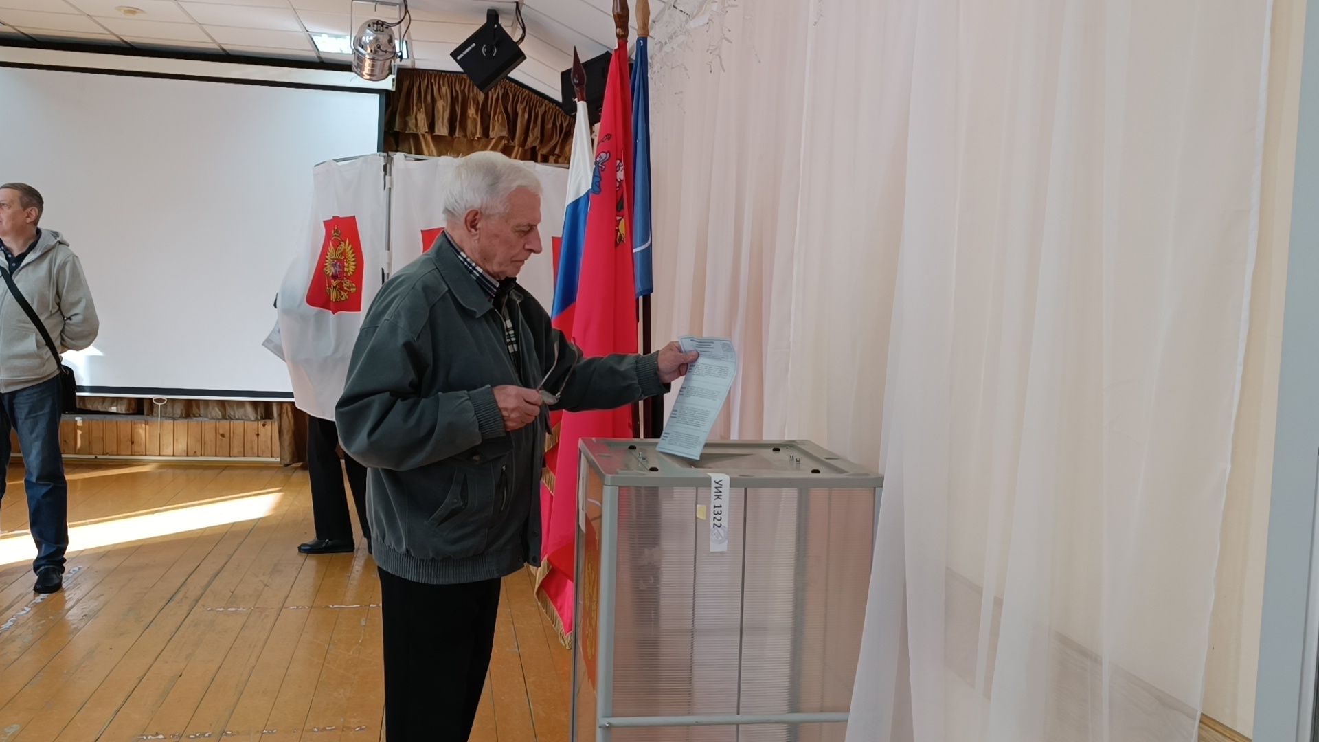 Лобня, общество, выборы