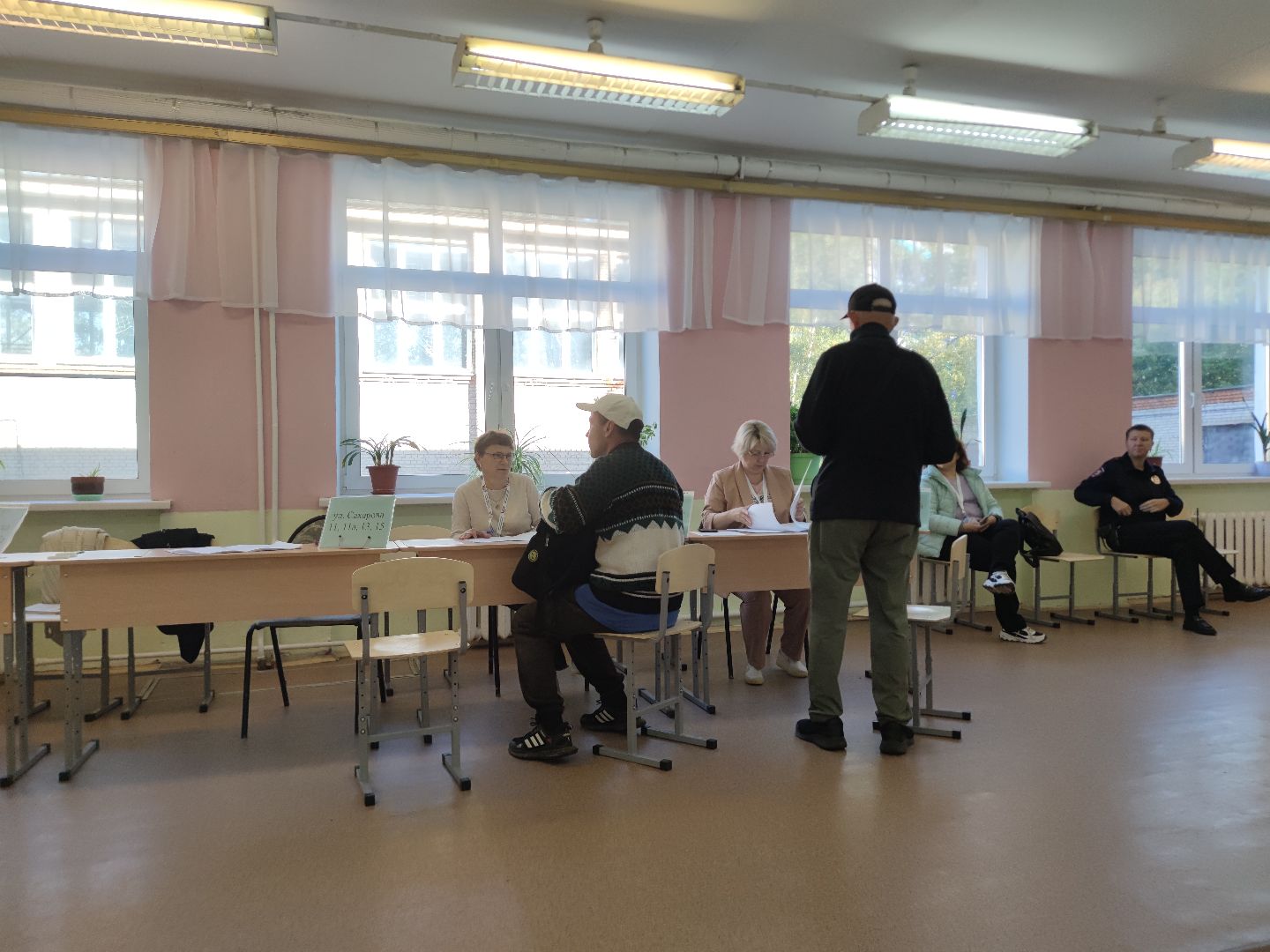 Выборы 2023, выборы губернатора, открытие участка, второй день голосования, Дубна
