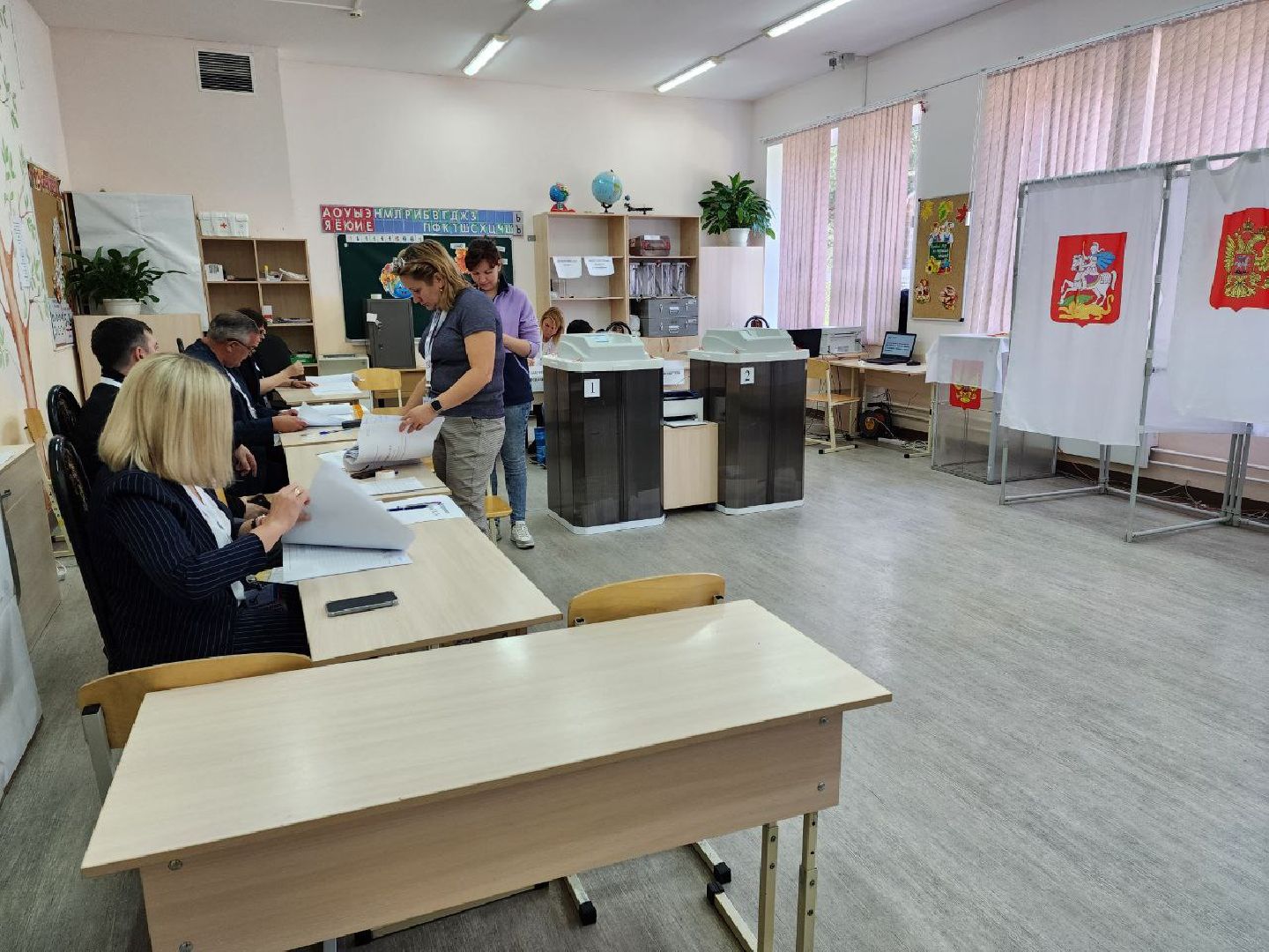 Раменское, выборы, ветеран СВО проголосовал в Ильинской средней школе № 26