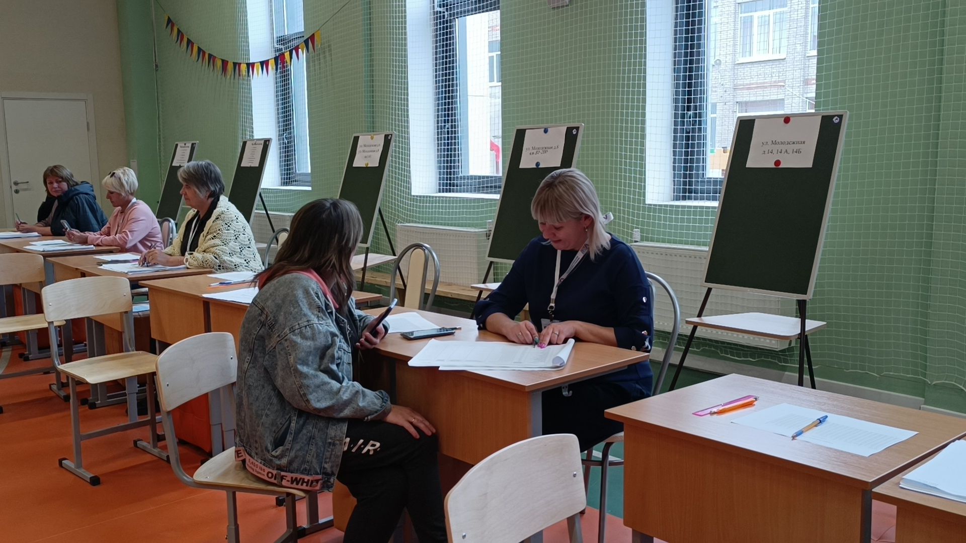 Лобня, общество, выборы